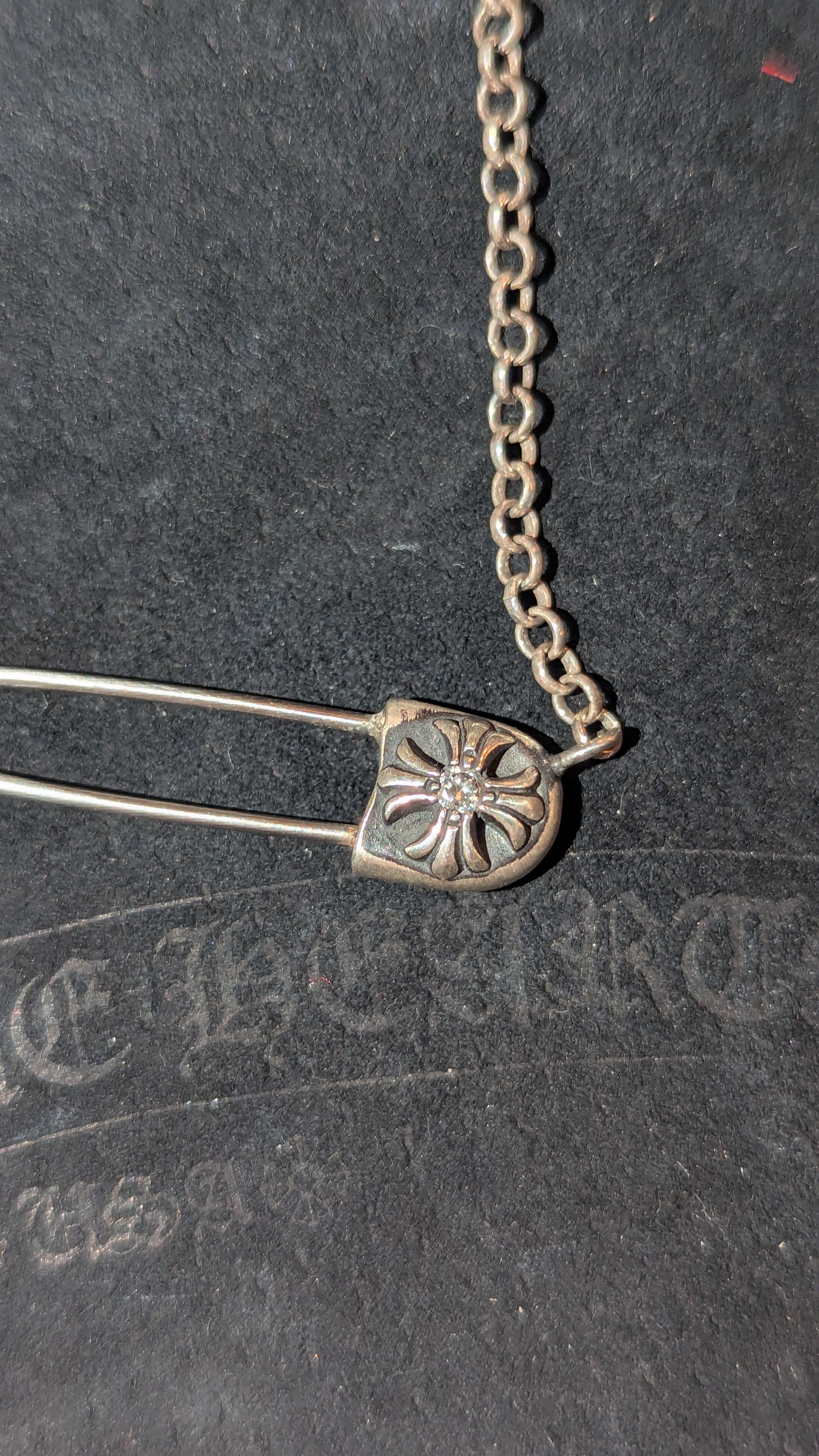 Chrome Hearts Chrome Hearts diamond safety pin necklace Size ONE SIZE - 3 Thumbnail