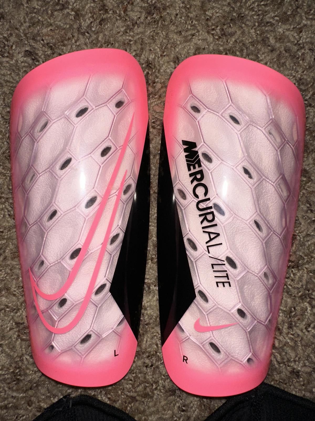 Nike Nike Mercurial Lite Soccer Shin Guards Sample Size ONE SIZE - 2 Thumbnail