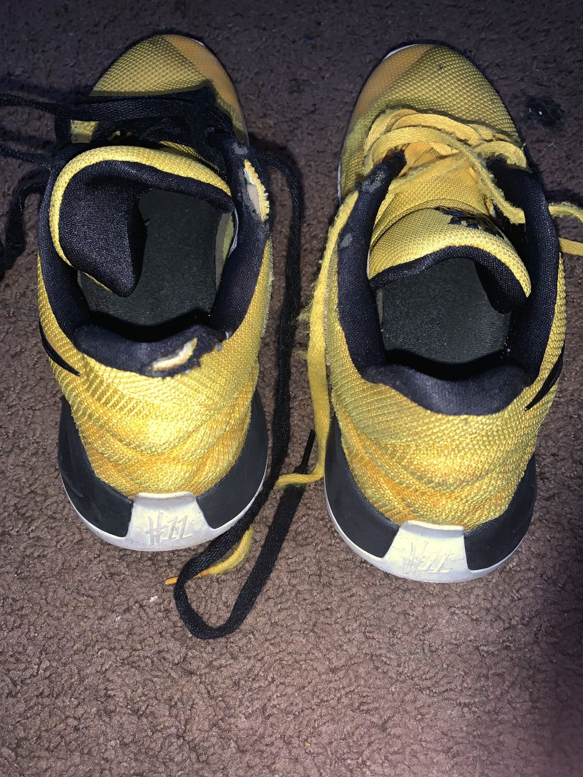 Nike Kyrie Low 1 Amarillo Size US 10.5 / EU 43-44 - 3 Thumbnail