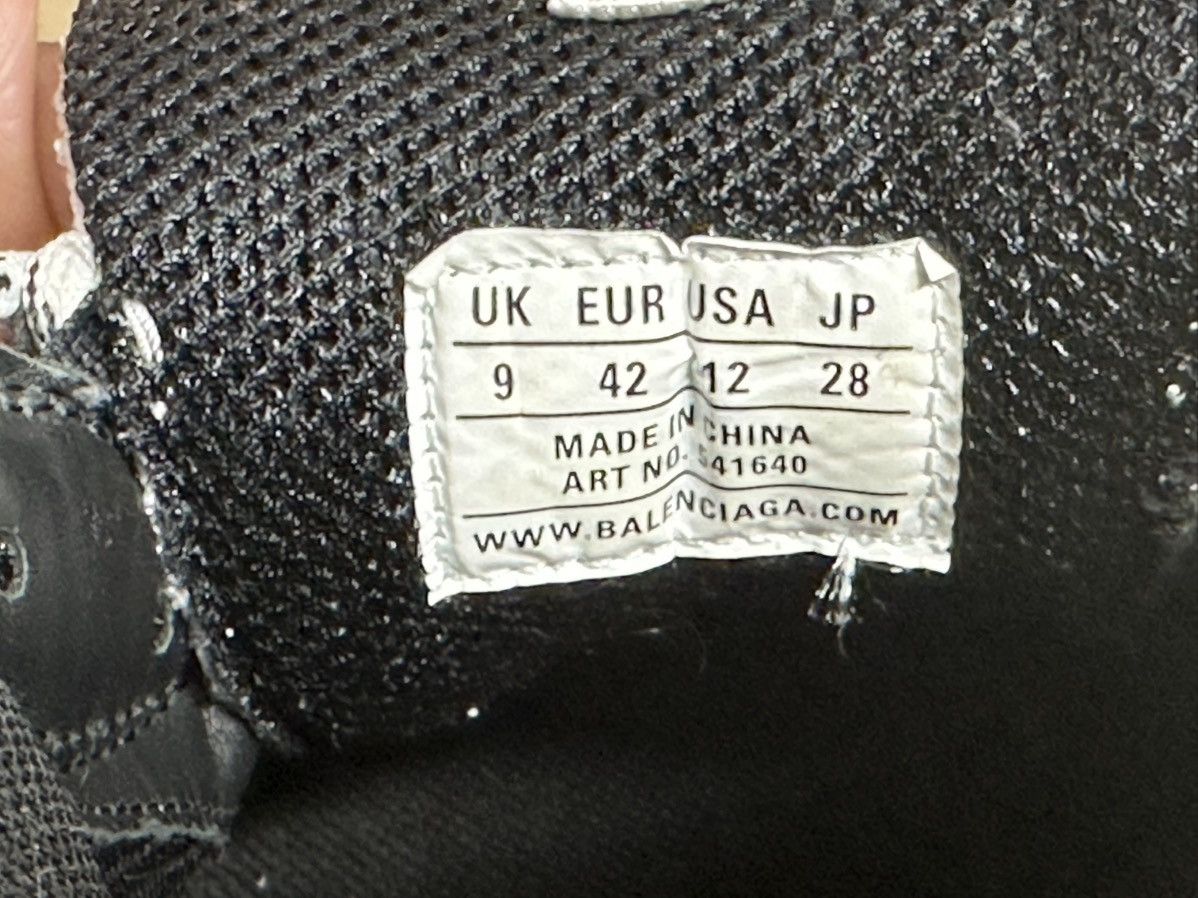 Balenciaga BALENCIAGA TripleS EU42/US9 Size US 9 / EU 42 - 8 Thumbnail