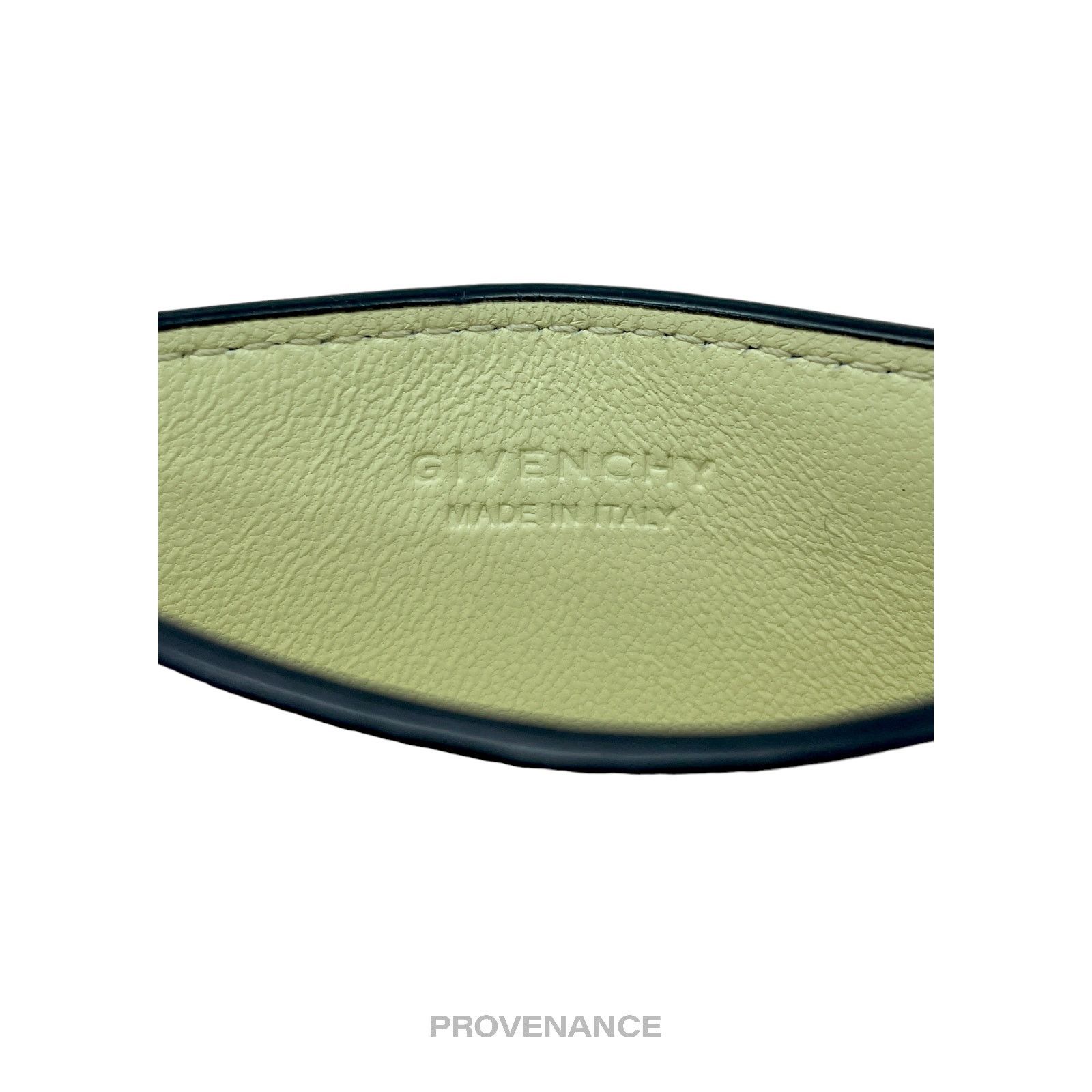 Givenchy 🔴 Givenchy Card Holder Wallet - Quilted Ivory Leather Size ONE SIZE - 8 Thumbnail
