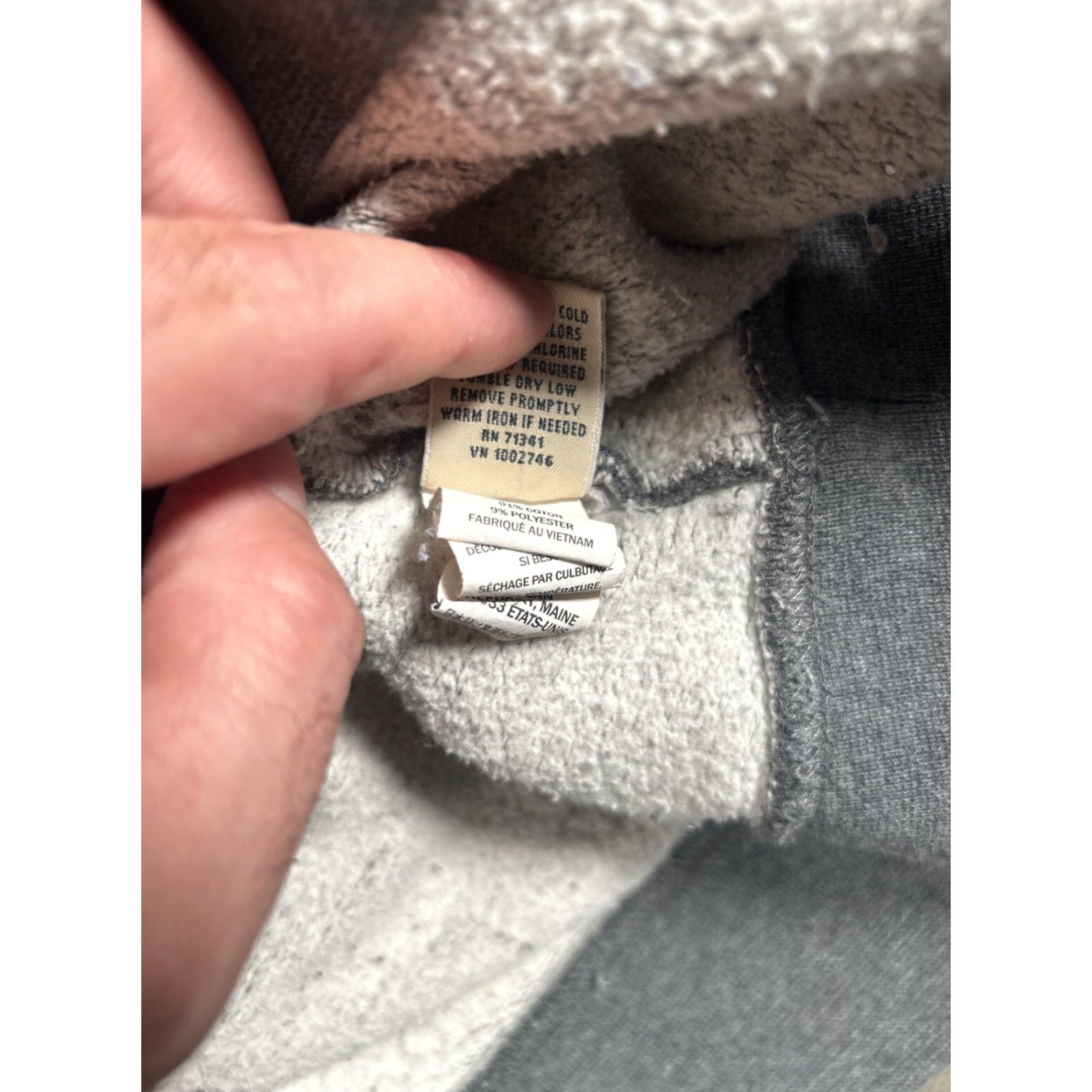 Vintage L.L. Bean Sweater Mens XL Grey Traditional Fit 1/4 Zip Pullover Knit Mock Neck Zipper Button Logo Long Sleeve Regular Size XL Adult Men Size US XL / EU 56 / 4 - 6 Thumbnail