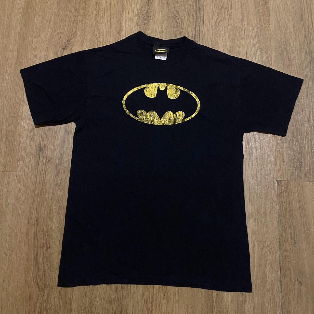 DC Comics Black and Yellow vintage y2k Batman tee batman Size US M / EU 48-50 / 2 - 1 Thumbnail