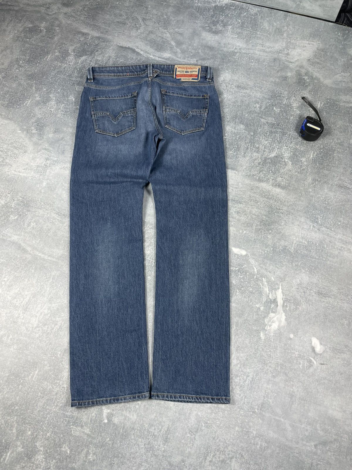 Diesel Diesel Industry regulated regular denim jeans Size US 33 - 1 Thumbnail