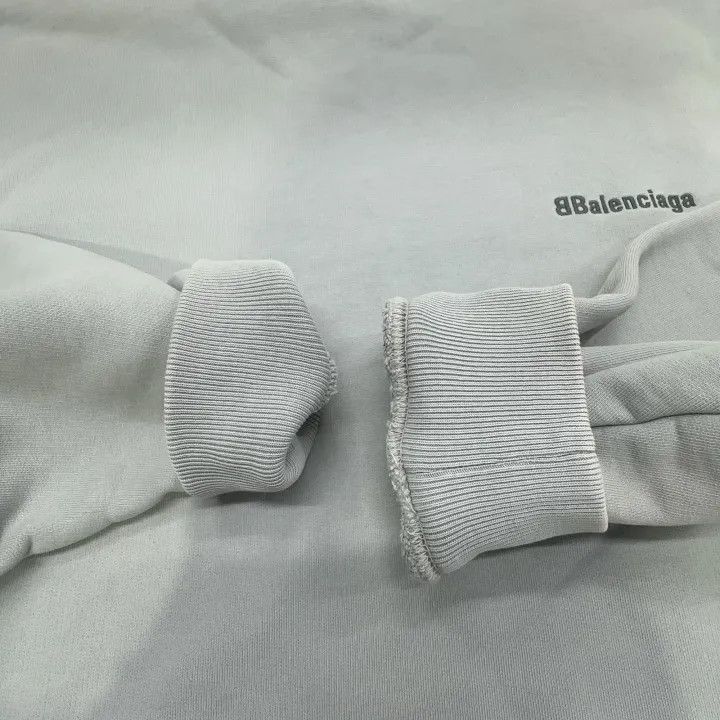 Balenciaga Balenciaga Balenciaga Gray Oversized Hoodie for Unisex -25 Size US XS / EU 42 / 0 - 7 Thumbnail