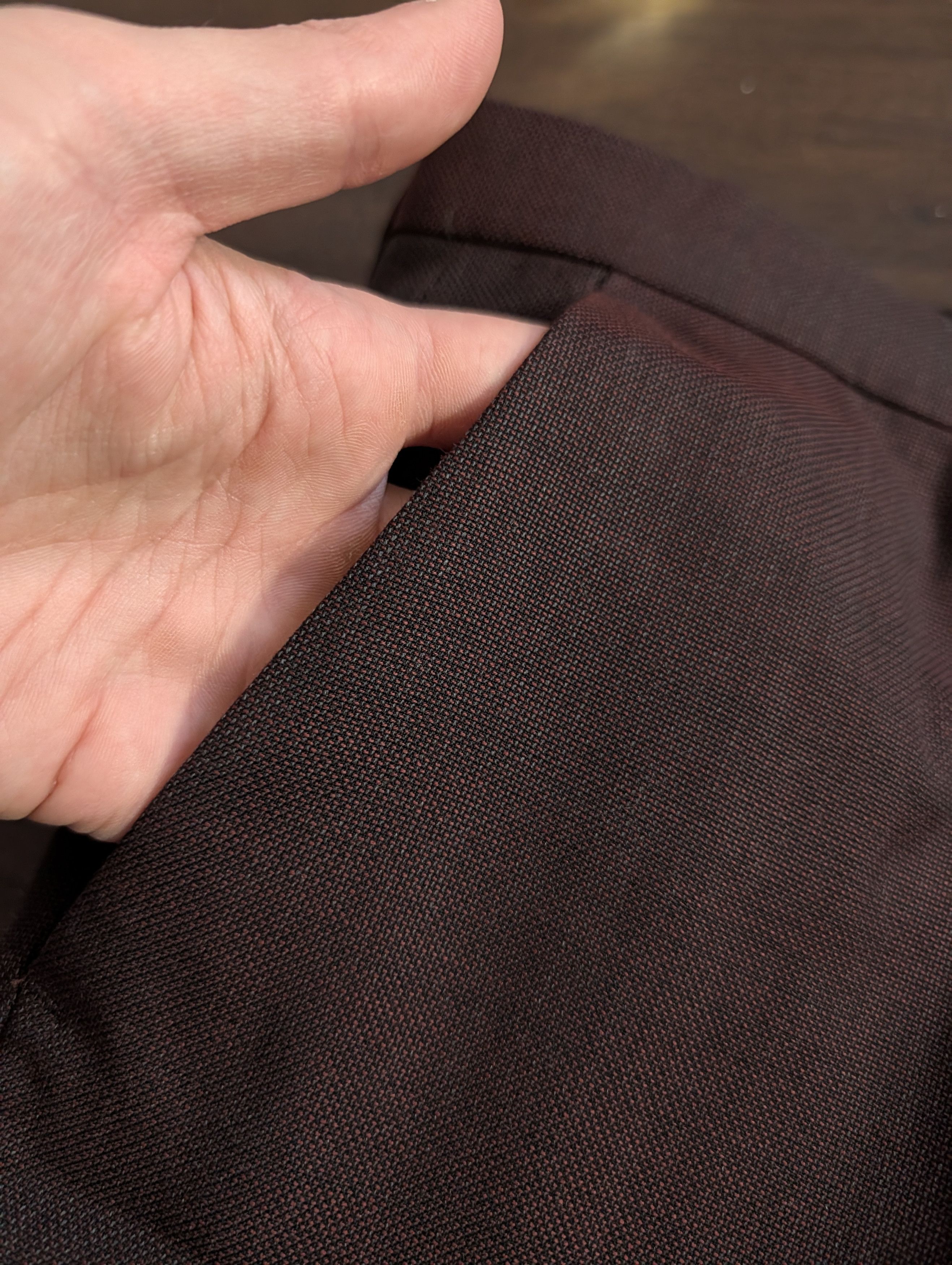 Hugo Boss Red/brown knit virgin wool pleated dress pants trousers Size US 36 / EU 52 - 3 Thumbnail