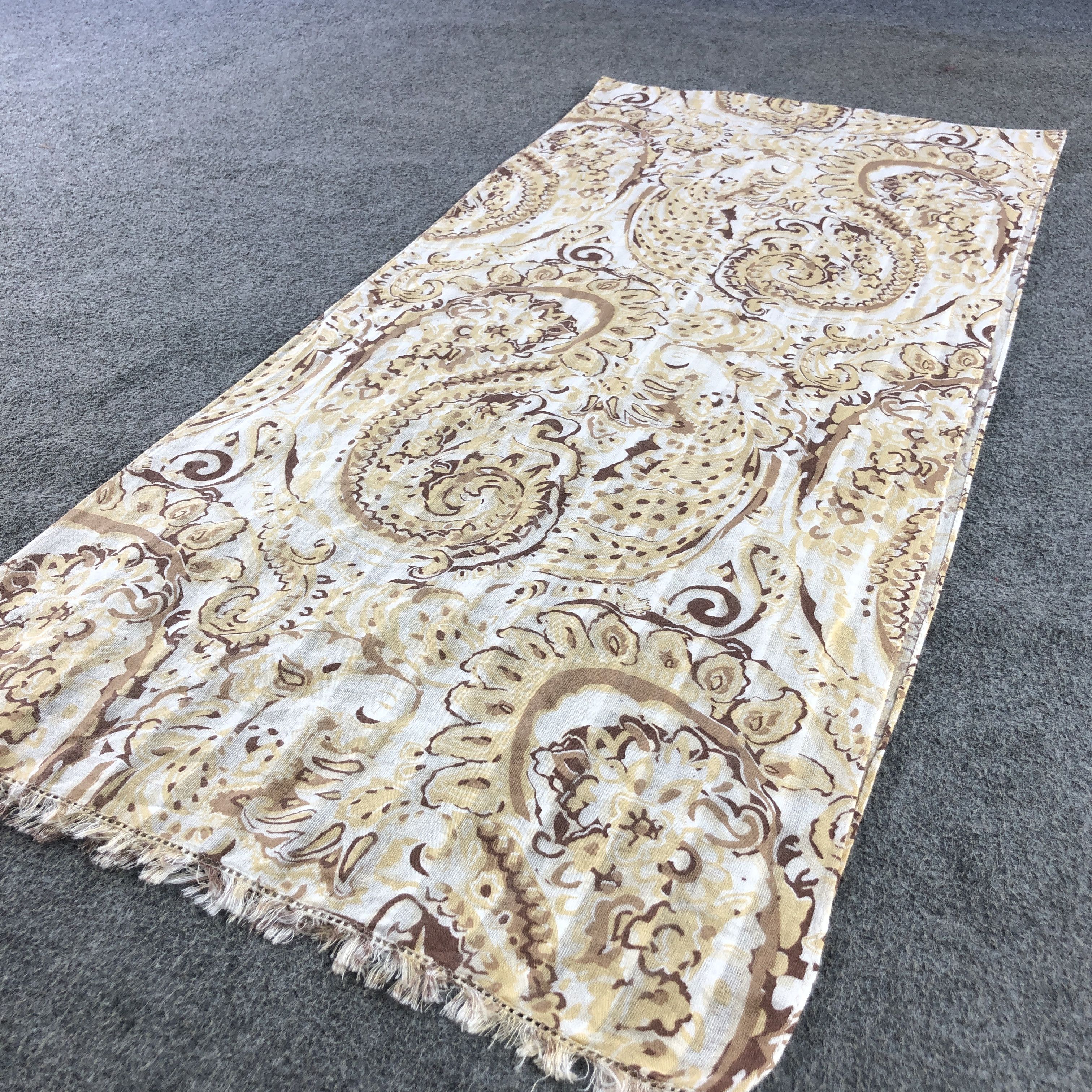 Trussardi Trussardi Luxury Silk Stole Silk Scarf M1385 Size ONE SIZE - 3 Thumbnail