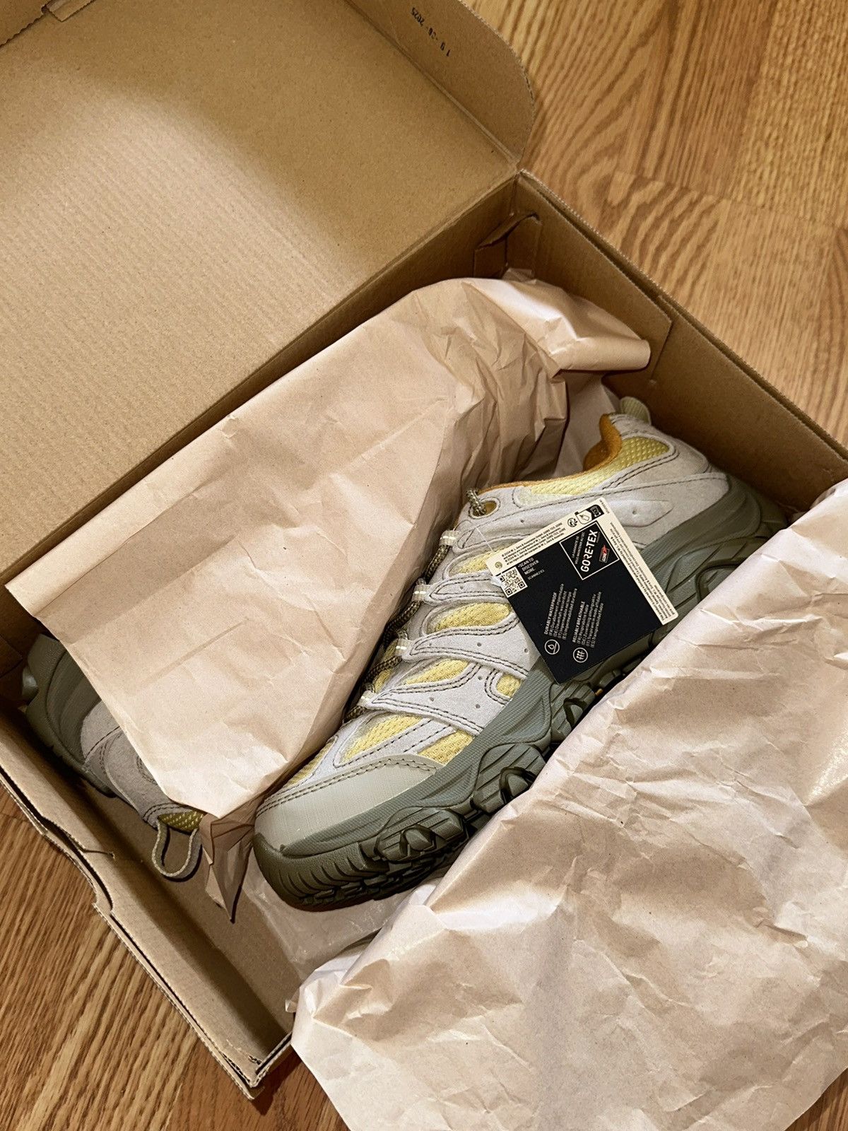 Merrell MERRELL MOAB 3 GTX GORETEX YELLOW NORI 7.5 Size US 7.5 / EU 40-41 - 1 Thumbnail