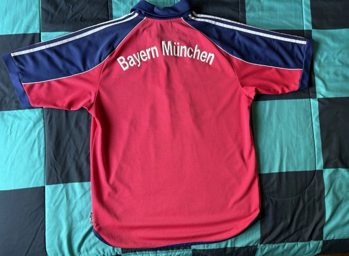 Adidas Vintage Bayern Munich 1999/2001 - Authentic Version - Size M Size US M / EU 48-50 / 2 - 4 Thumbnail