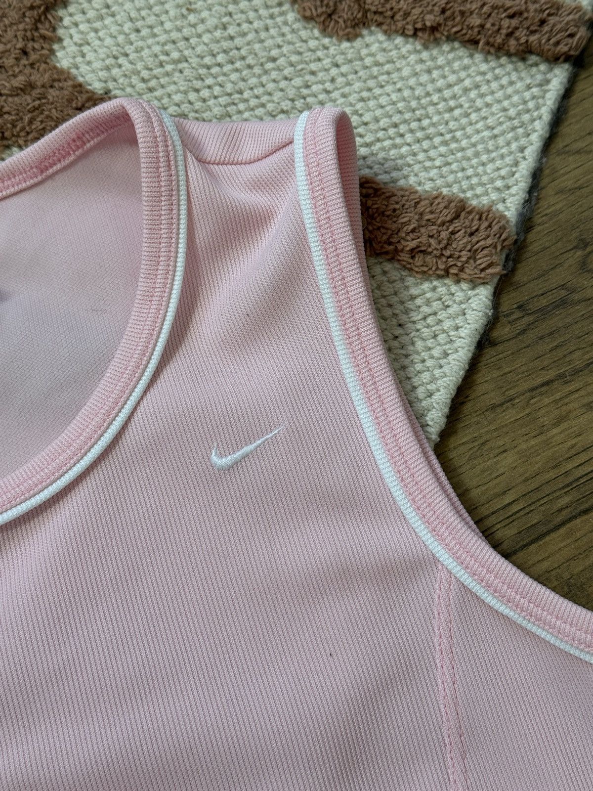 Nike × Vintage VINTAGE NIKE 2000s CUTE TANK TOP Size M / US 6-8 / IT 42-44 - 2 Thumbnail