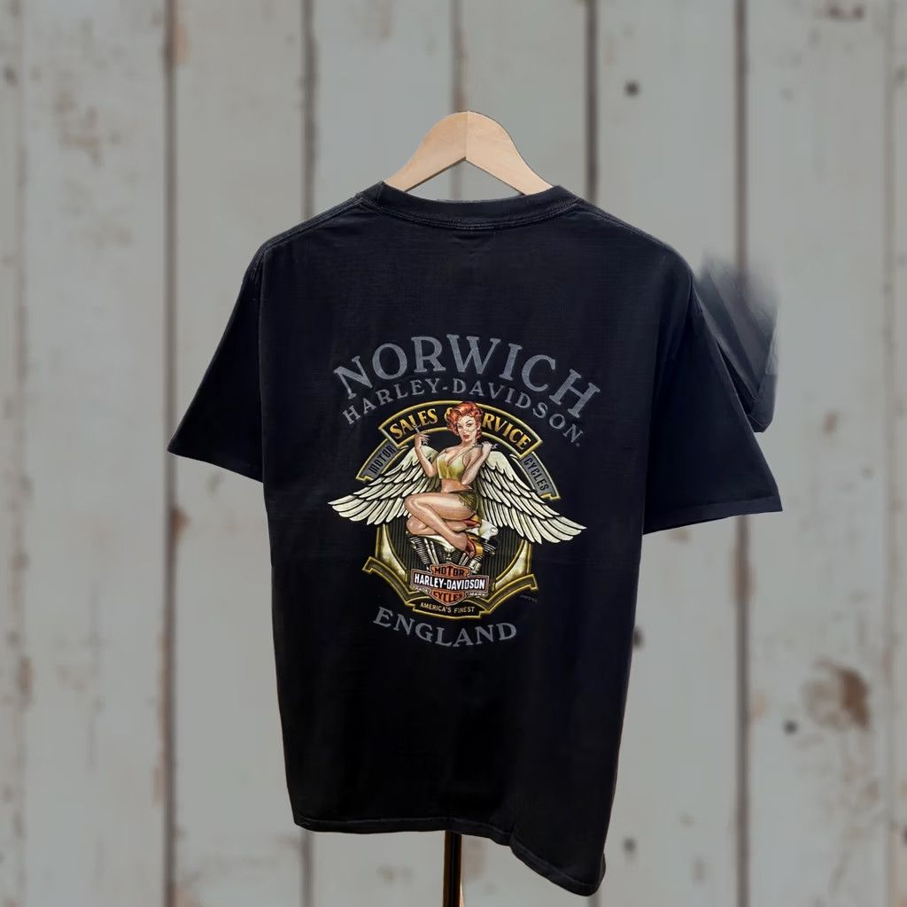 Harley Davidson VINTAGE Harley-Davidson T-Shirt Mens Shirt L Black England Sexy Girl Choppers Y2K Size US L / EU 52-54 / 3 - 1 Thumbnail