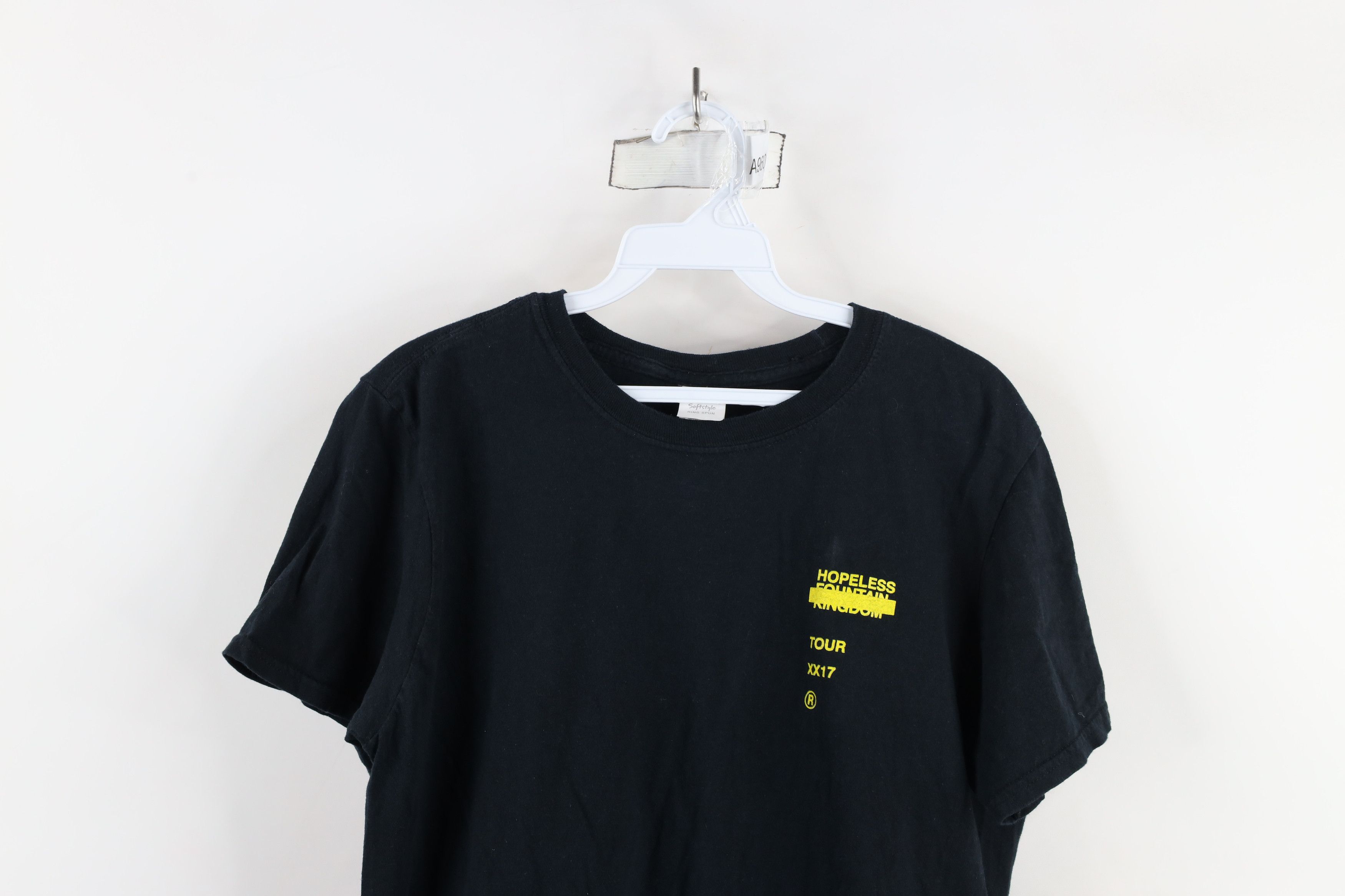 Vintage Vintage Y2K Fountain Kingdom Tour Halsey Band T-Shirt Size M / US 6-8 / IT 42-44 - 2 Thumbnail