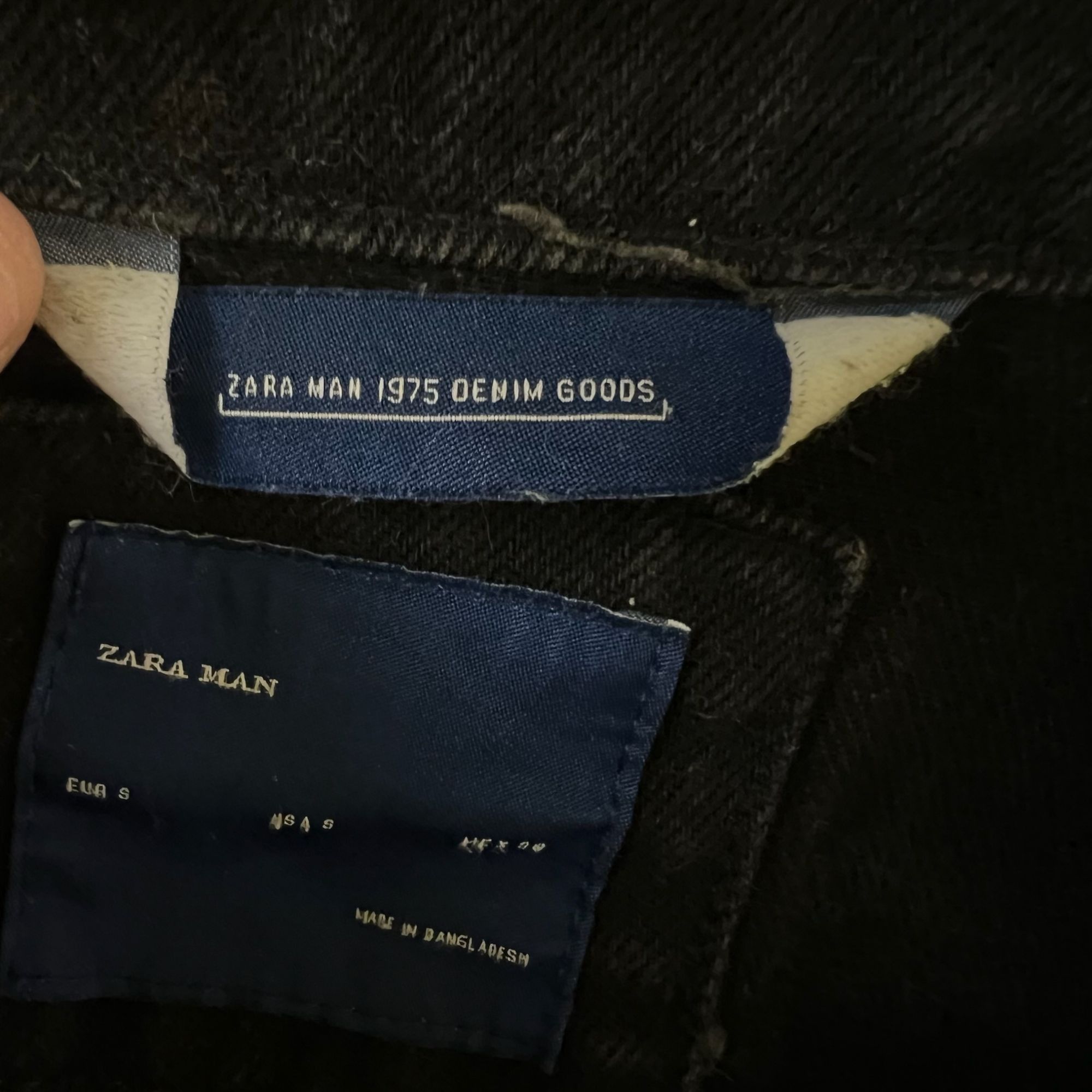 Zara Zara Man Black Distressed Denim Trucker Jacket Size S-M Size US S / EU 44-46 / 1 - 6 Thumbnail