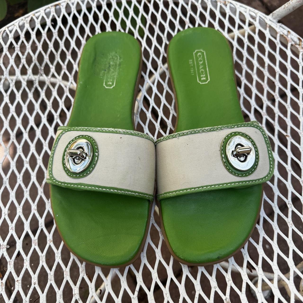 Coach Coach Legacy Turnlock Green & Cream Sandals Size US 7.5 / IT 37.5 - 2 Thumbnail
