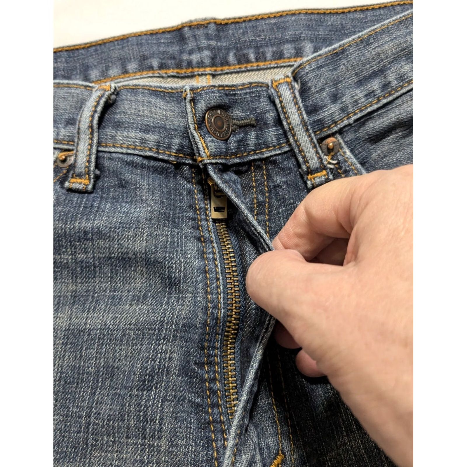 Levi's LEVIS 505 RED TAB Men 34X30 Regular Straight Denim Blue Jeans Size US 34 / EU 50 - 6 Thumbnail