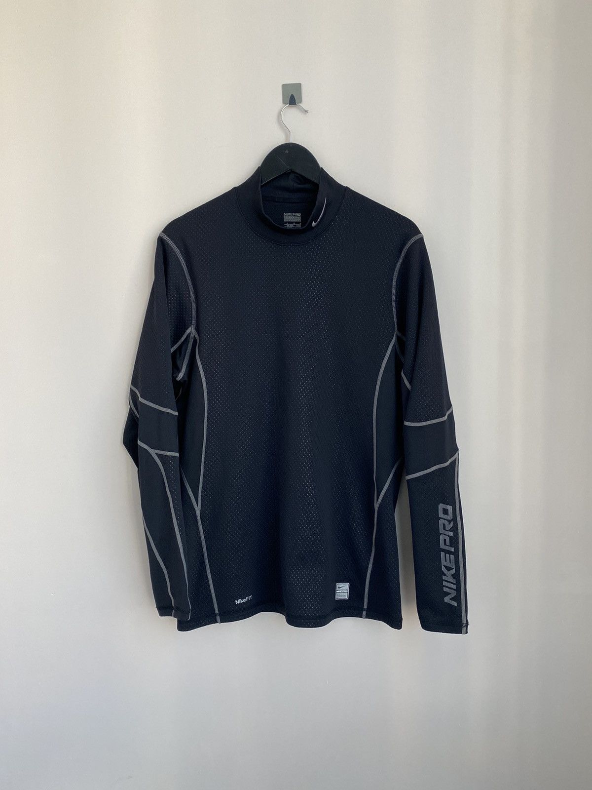 Nike Nike Pro Combat Longsleeve for Men Size US L / EU 52-54 / 3 - 1 Thumbnail