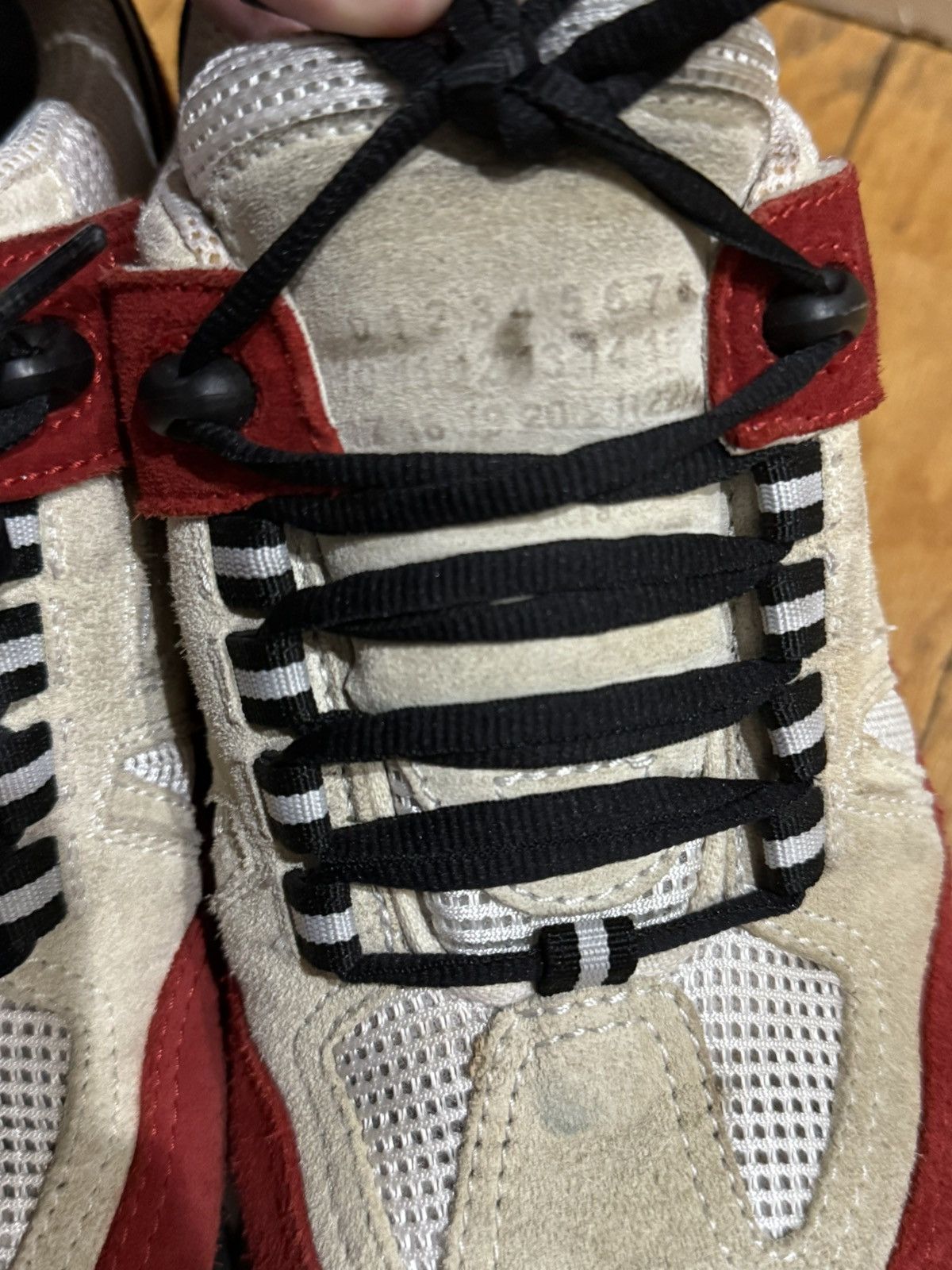 Maison Margiela Maison Margiela Security Sneaker Size US 9 / EU 42 - 7 Thumbnail