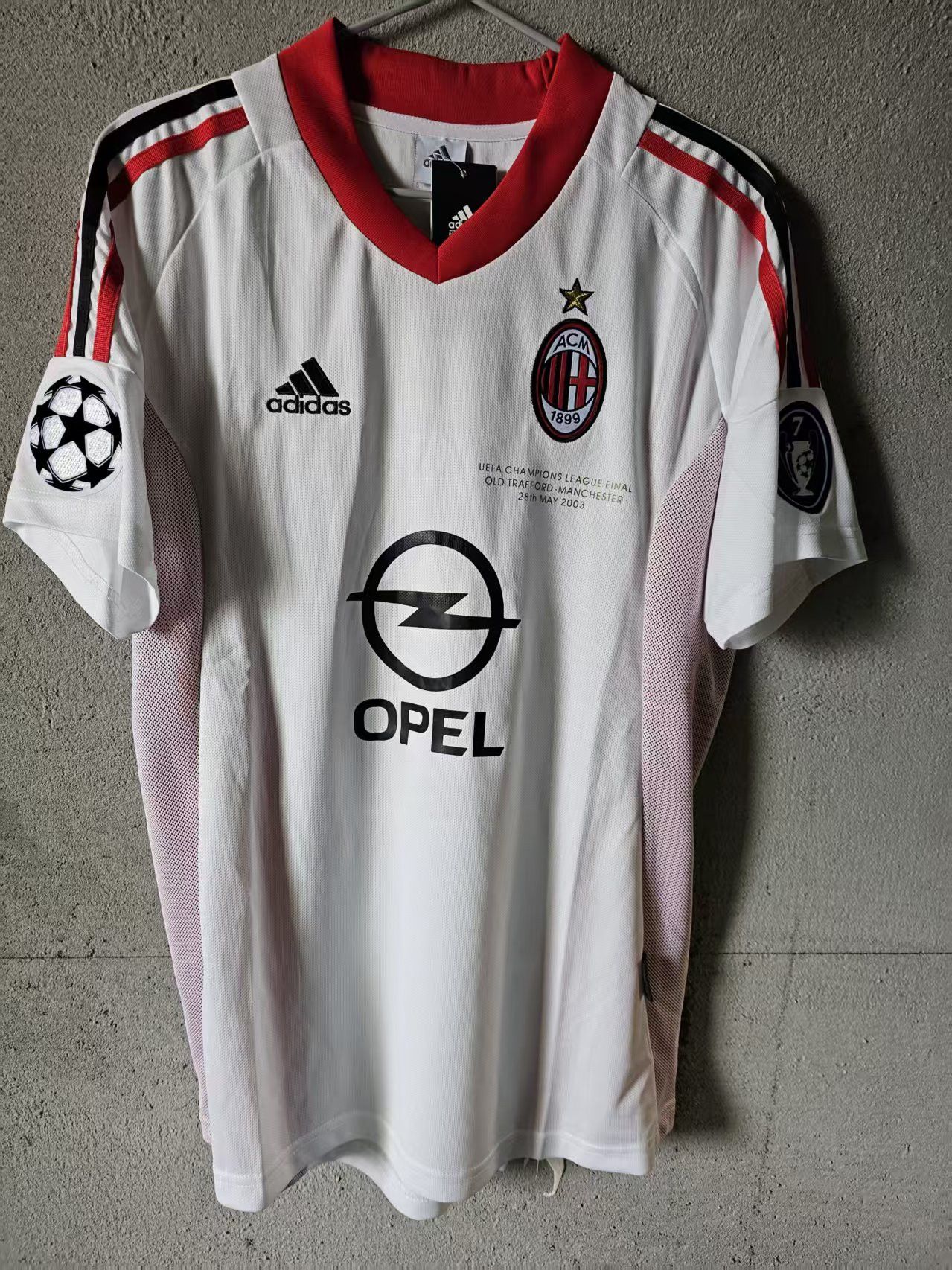 Other 2003 Vintage AC Milan #9 Inzaghi Jersey Size US L / EU 52-54 / 3 - 2 Thumbnail