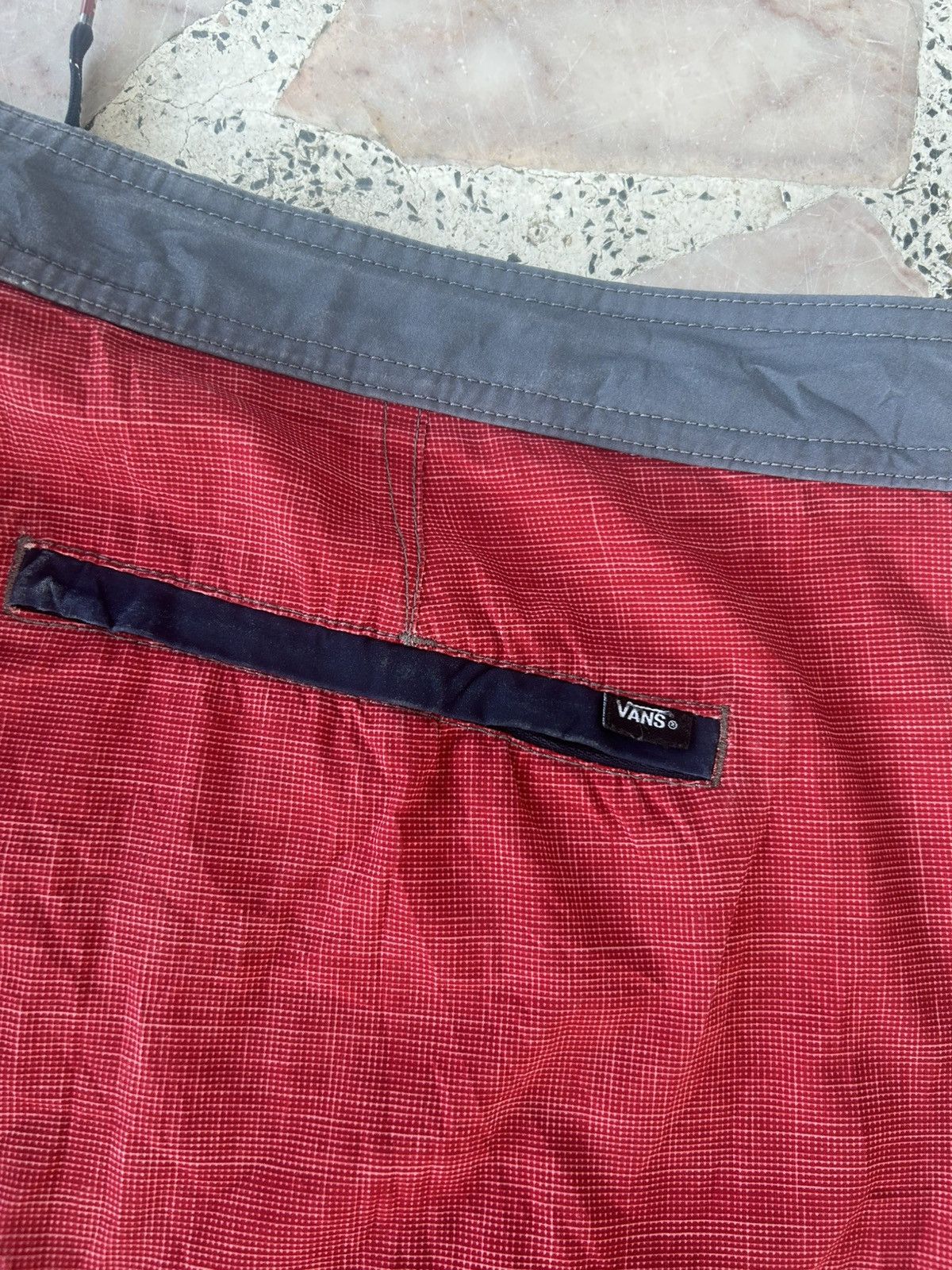 Vans Vans Casual Short Pants Size US 38 / EU 54 - 8 Thumbnail