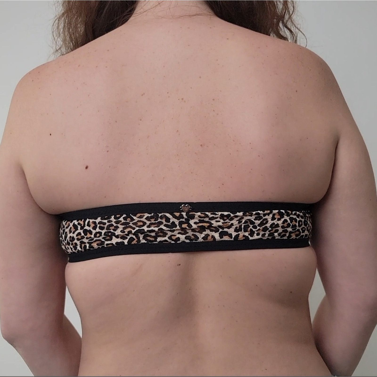 Victoria's Secret Victoria's Secret Pink Bandeau Cheetah Print Bra M Size ONE SIZE - 5 Thumbnail