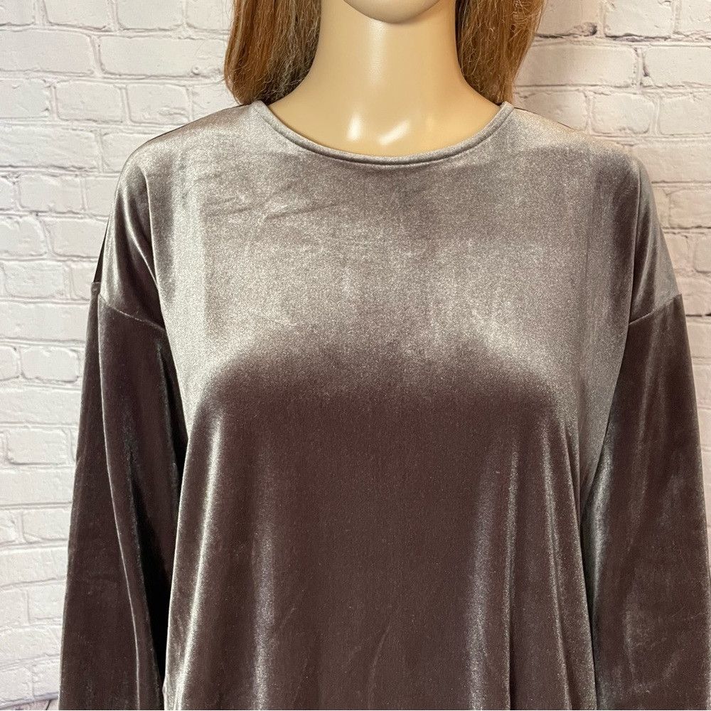 J. Jill New J. Jill Velvet Long Sleeve Brown Top Size S Size S / US 4 / IT 40 - 2 Thumbnail