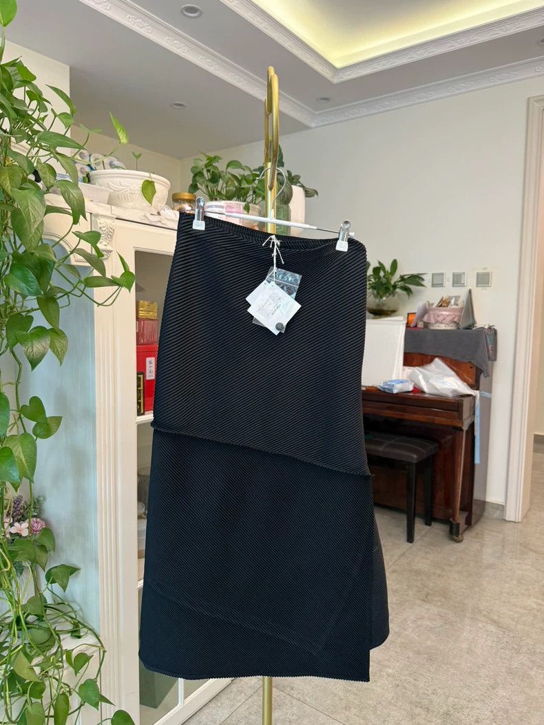 Other Issey Miyake Black patchwork skirt Size 25" / US 0 / IT 36 - 1 Thumbnail
