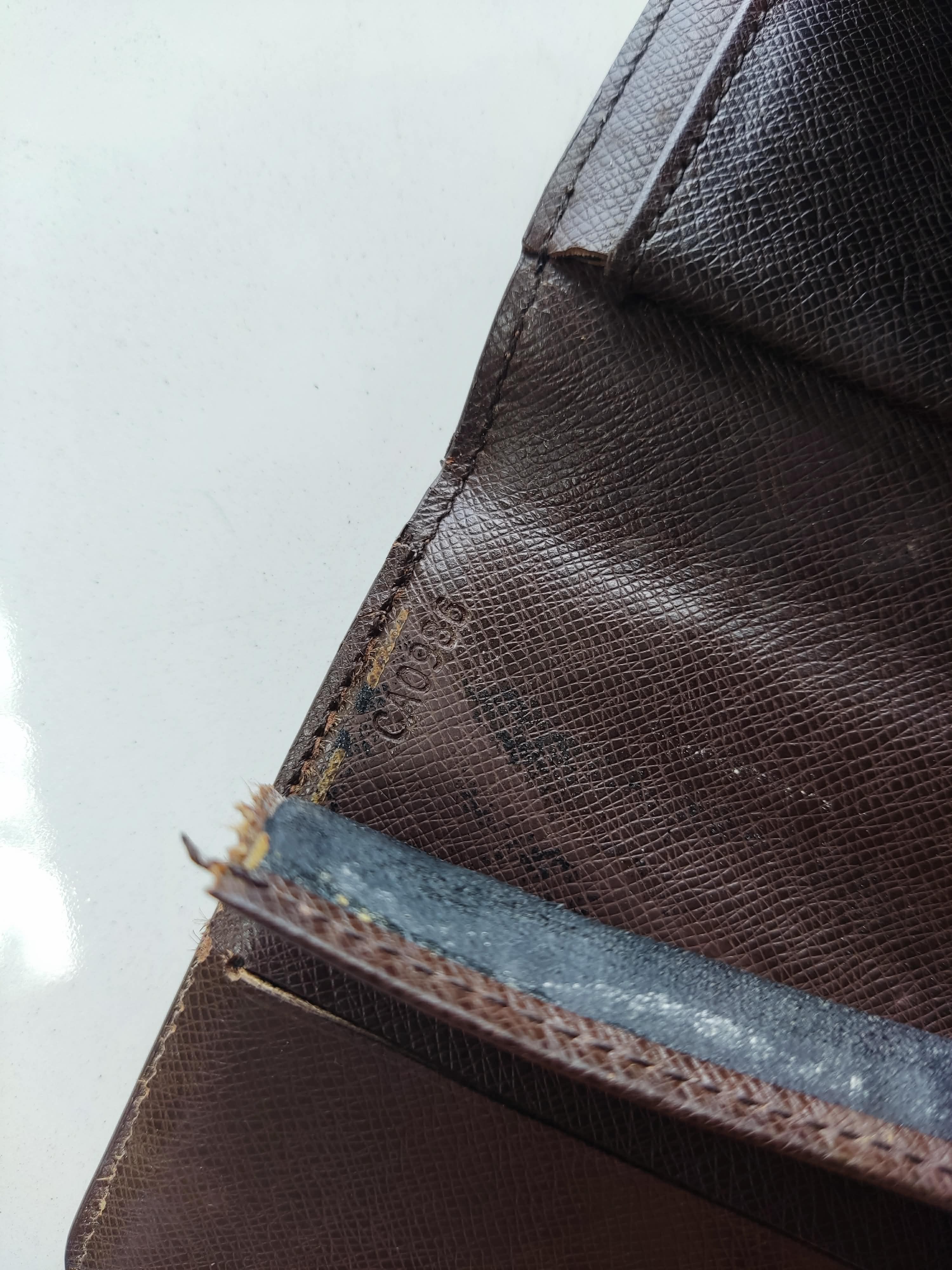 Louis Vuitton LOUIS VUITTON Limited Edition Damier Ebene Portefeuil Wallet Size ONE SIZE - 5 Thumbnail