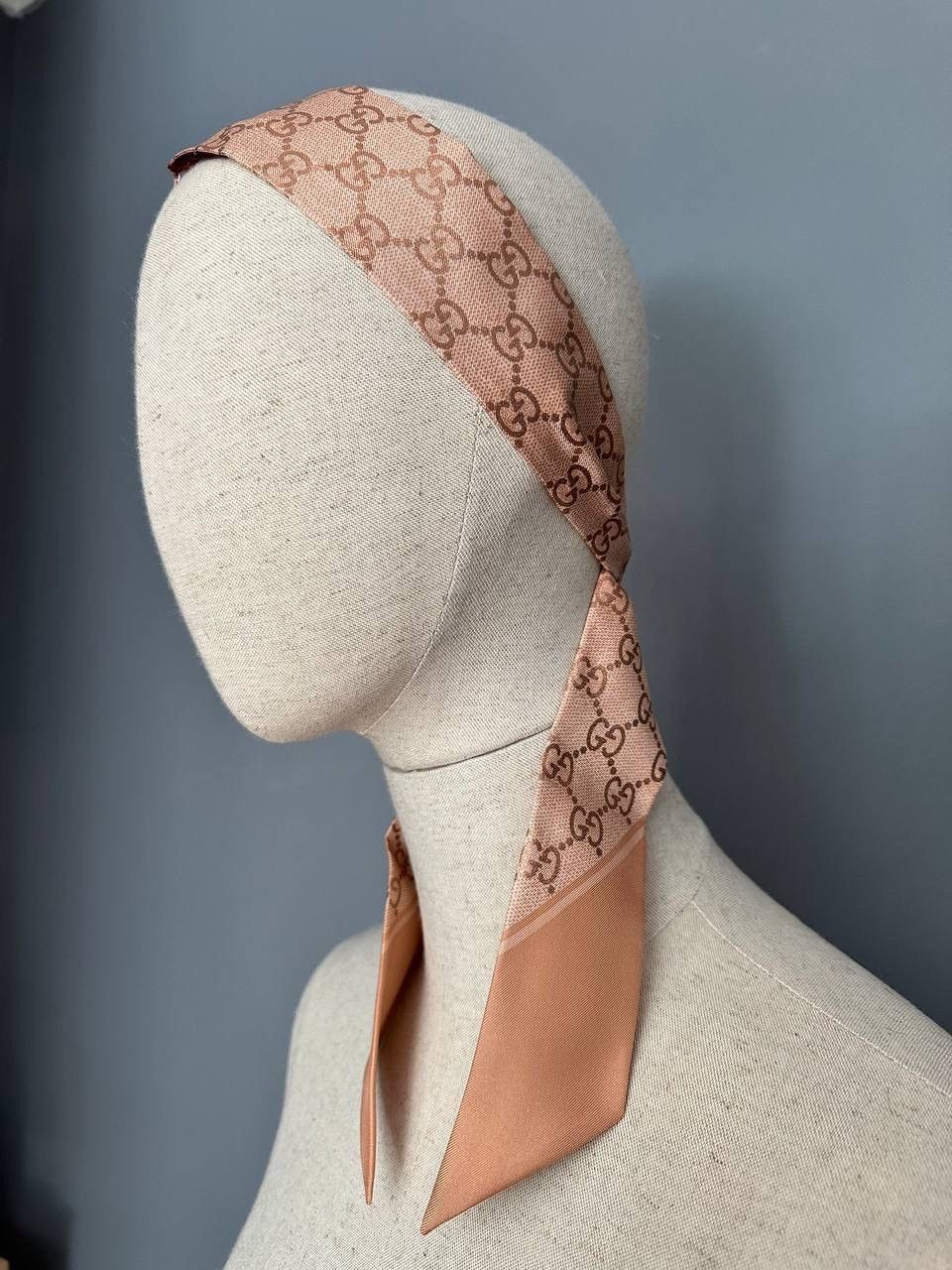 Gucci Gucci Silk Scarf Bandeau Monogram GG Pink New 100% Auth Size ONE SIZE - 5 Thumbnail