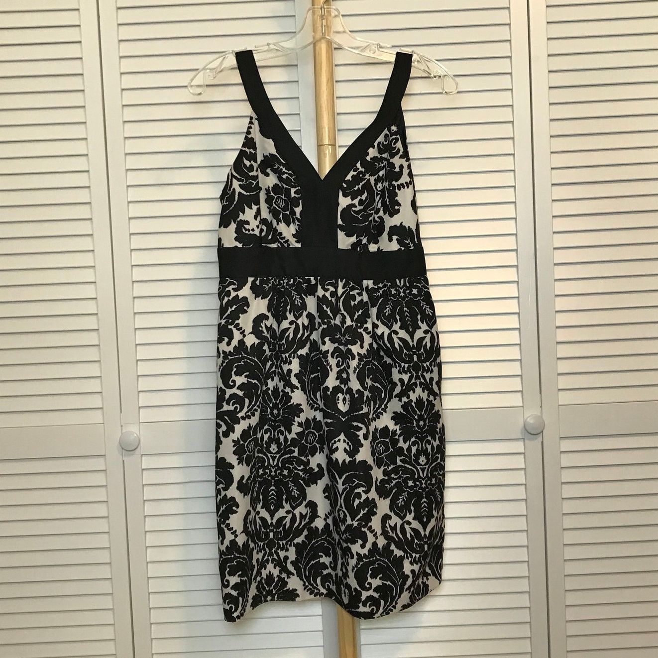 Other Ann Taylor LOFT Floral V-Neck Sleeveless Dress 6P Size M / US 6-8 / IT 42-44 - 1 Thumbnail