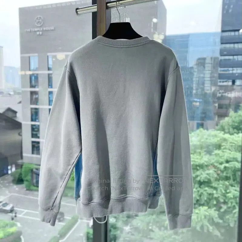 Dior Women's Light Blue Cotton Sweatshirt .