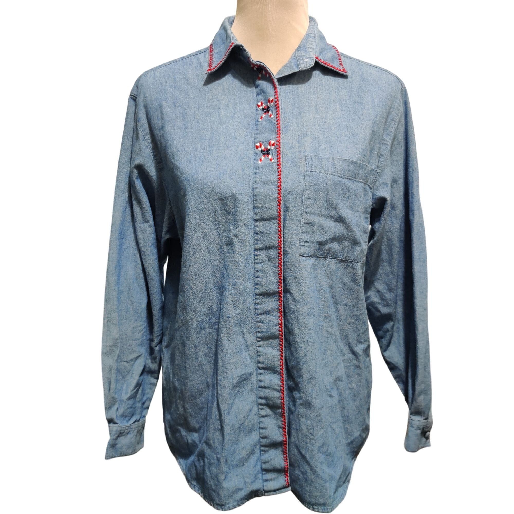 Vintage Vintage Belle Pointe M Denim Button Shirt Holiday Embroidere Size M / US 6-8 / IT 42-44 - 1 Thumbnail