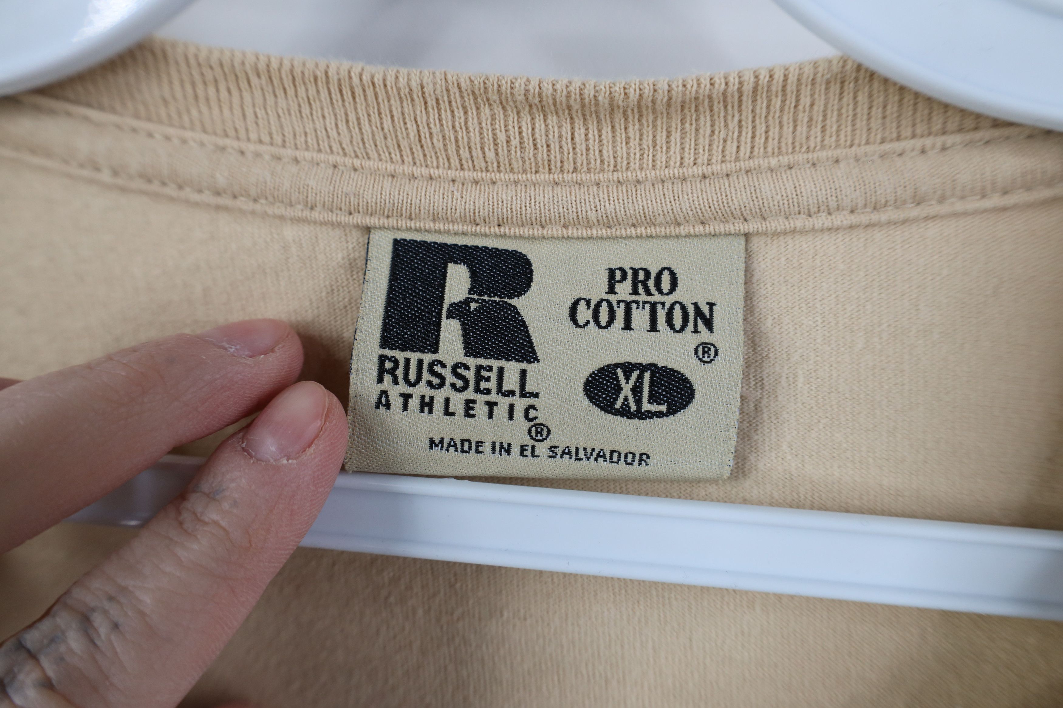 Russell Athletic Vintage 90s Y2K Russell Athletic Pocket T-Shirt Khaki Tan Size US XL / EU 56 / 4 - 6 Thumbnail