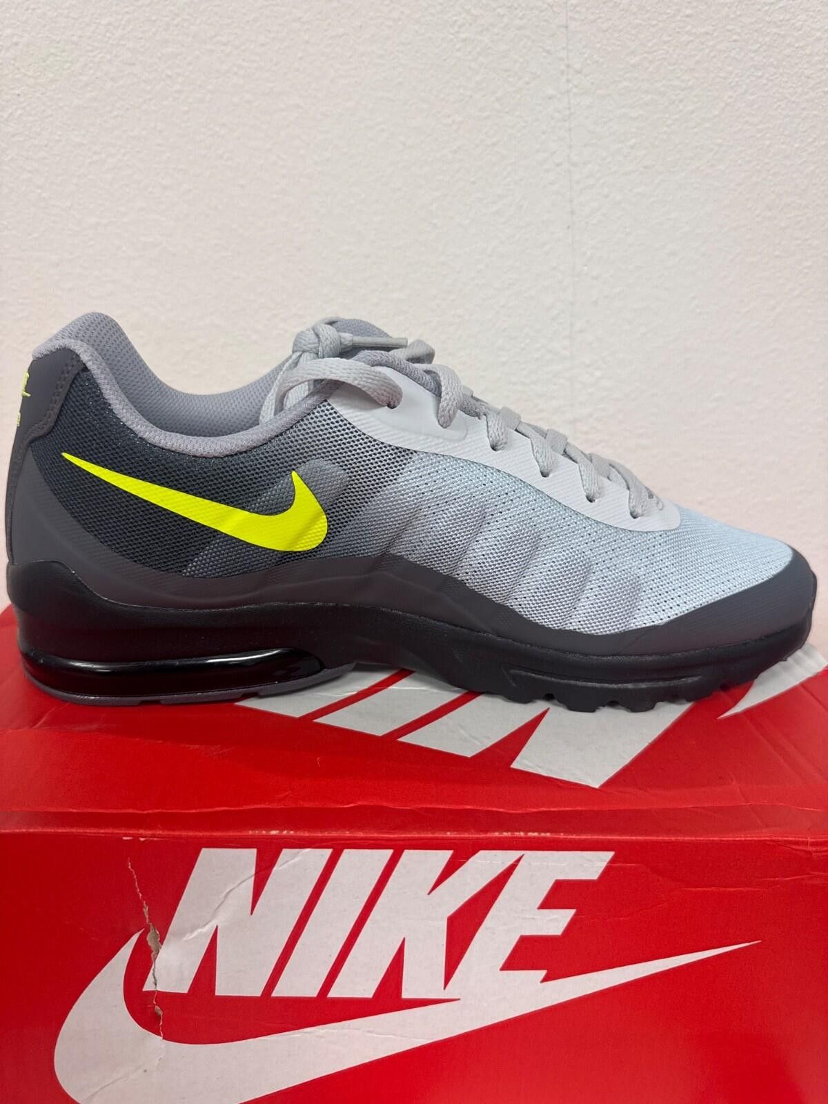 Nike Nike Men's Air Max Running Shoes Size US 9 / EU 42 - 3 Thumbnail