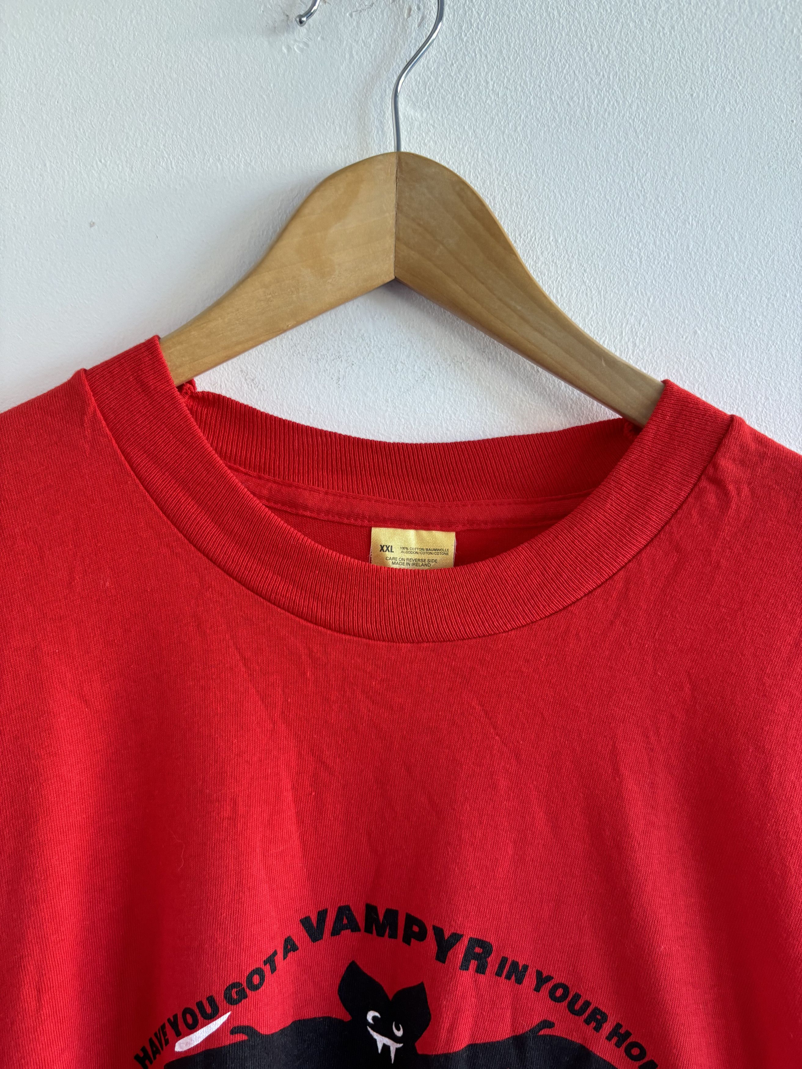 Vintage Vintage 80s Halloween Vampyr Bat Graphic Tee Size US XXL / EU 58 / 5 - 5 Thumbnail
