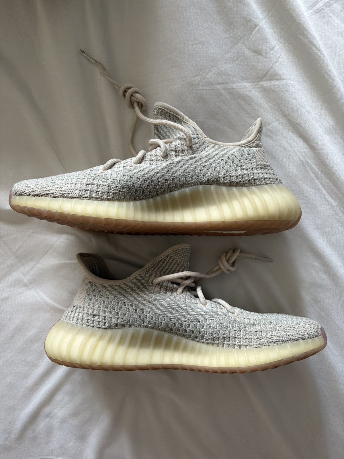 Adidas YEEZY BOOST 350 Citrin Non-reflective Size US 10 / EU 43 - 5 Thumbnail