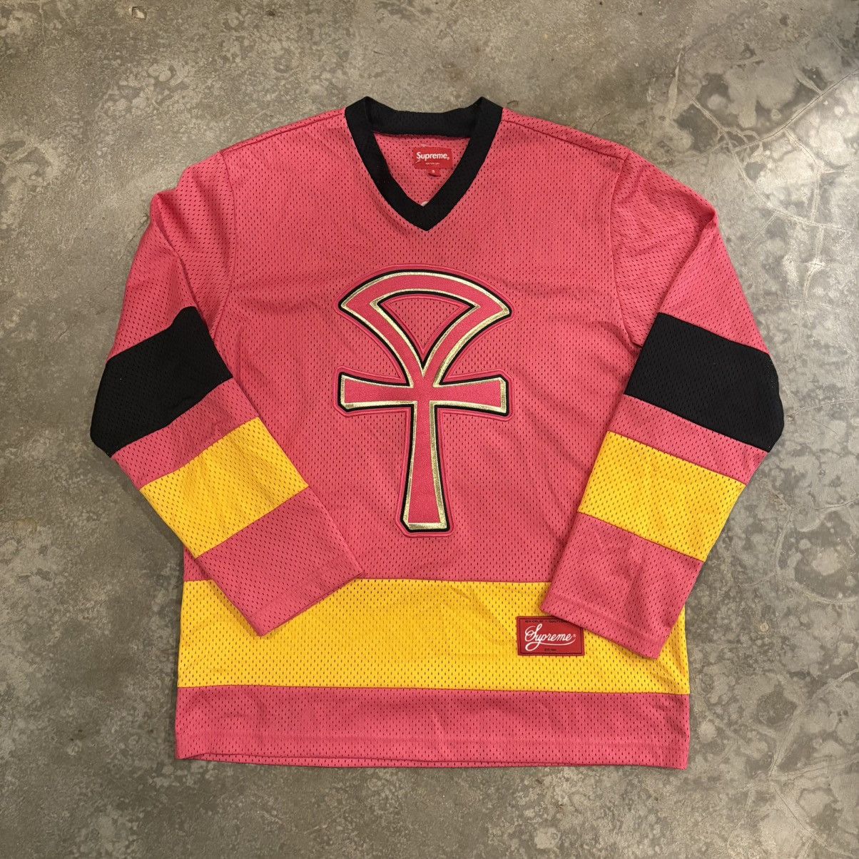 Supreme Rare Colour Supreme Ankh Ice Hockey Jersey Size US S / EU 44-46 / 1 - 1 Thumbnail