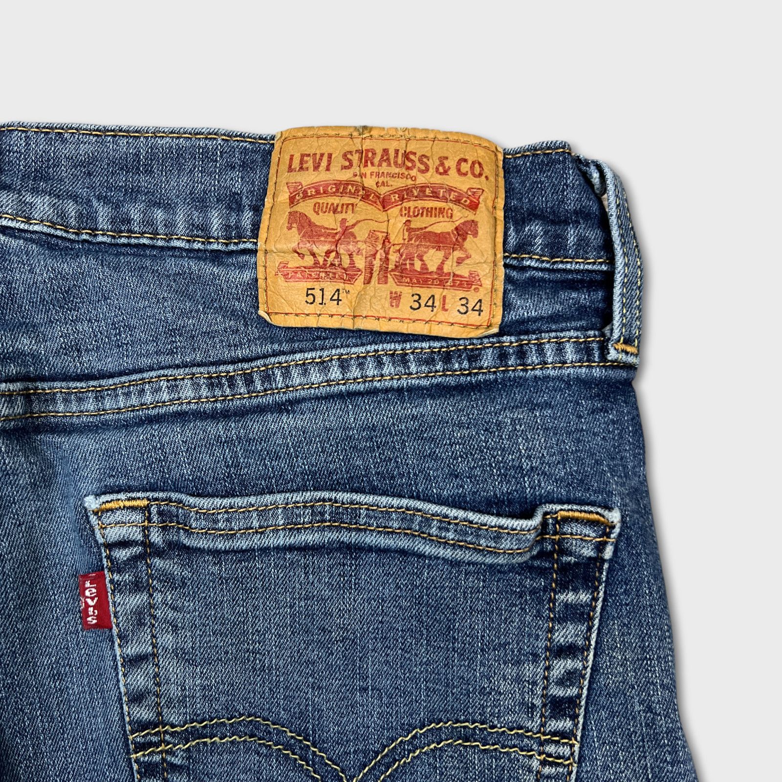 Levi's × Vintage Levi's 514 Jeans Mens 34x34 Blue Straight Fit Denim Pants Size US 34 / EU 50 - 7 Thumbnail