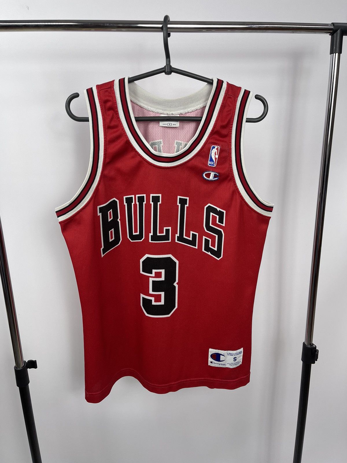 Champion Chicago Bulls Basketball NBA Champion #3 CHANDLER size S Size US S / EU 44-46 / 1 - 2 Thumbnail