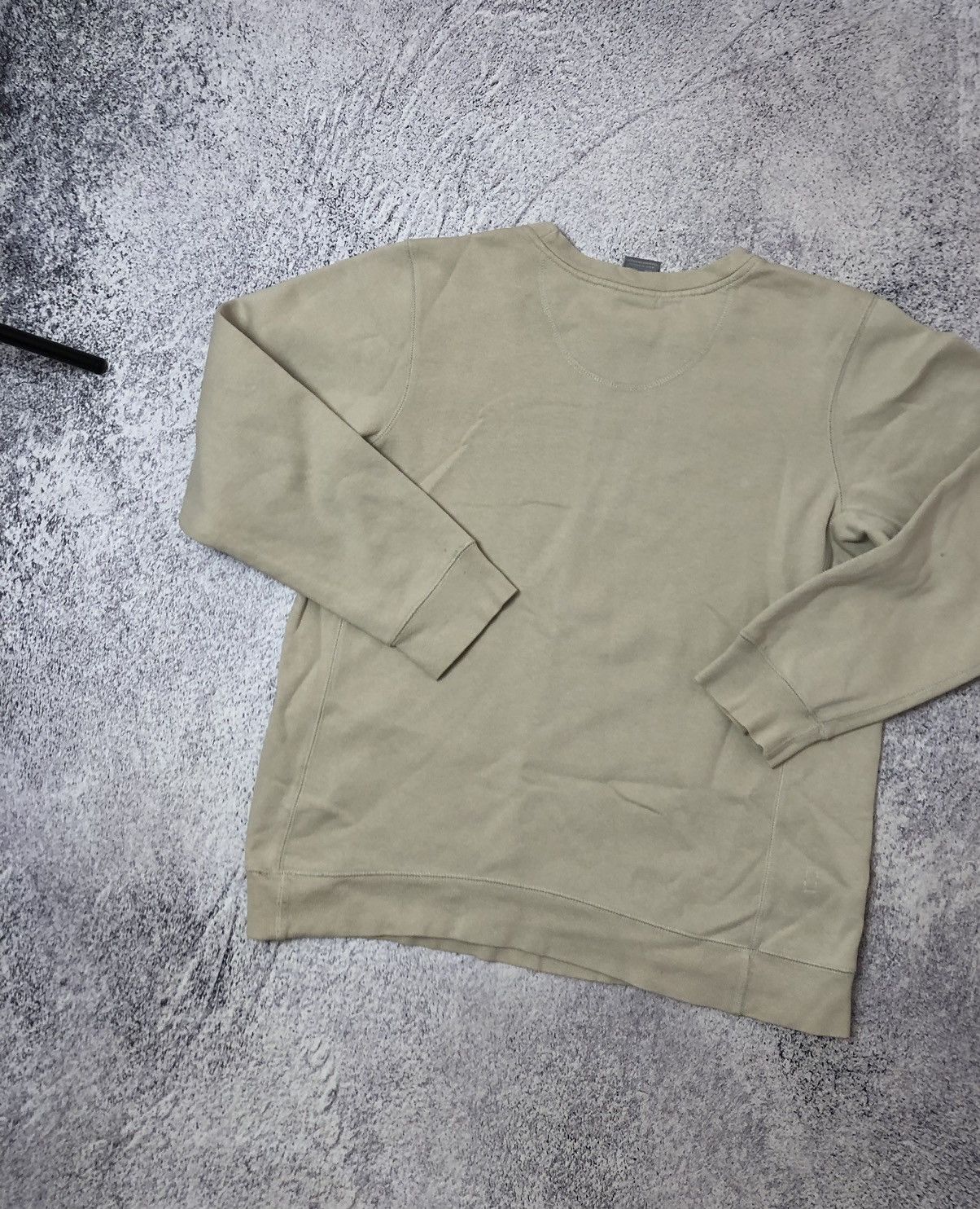 Nike Vintage sweater Nike logo size s y2k casual Size US L / EU 52-54 / 3 - 10 Thumbnail