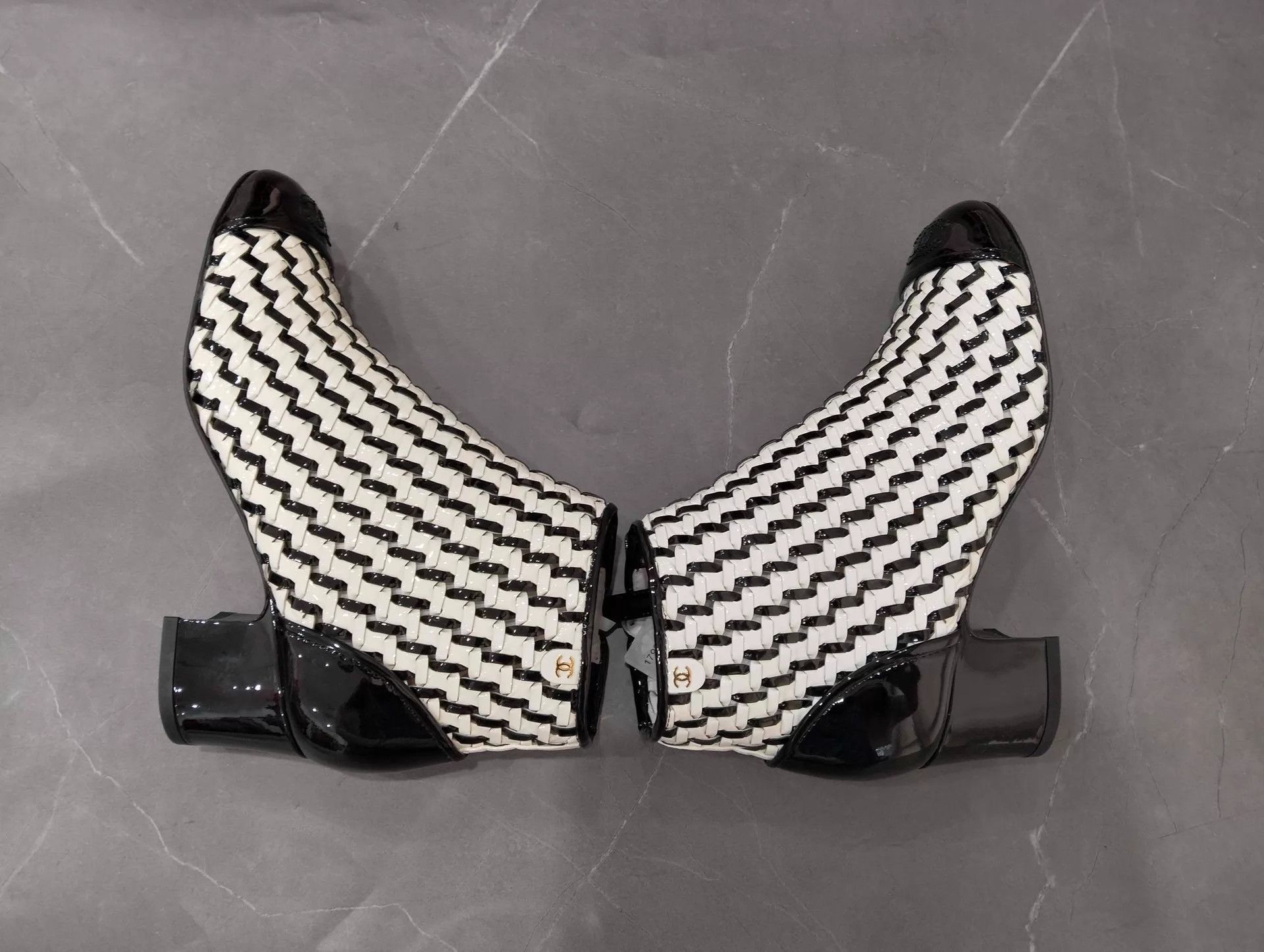 Chanel CHANEL Women's Black & White Woven High-Heel Ankle Boots 36.5 Size US 6 / IT 36 - 3 Thumbnail