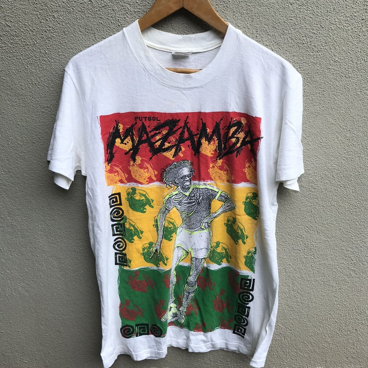 Vintage Vintage 80s MAZAMBA Cameroon football tee handprinted Size US M / EU 48-50 / 2 - 2 Thumbnail
