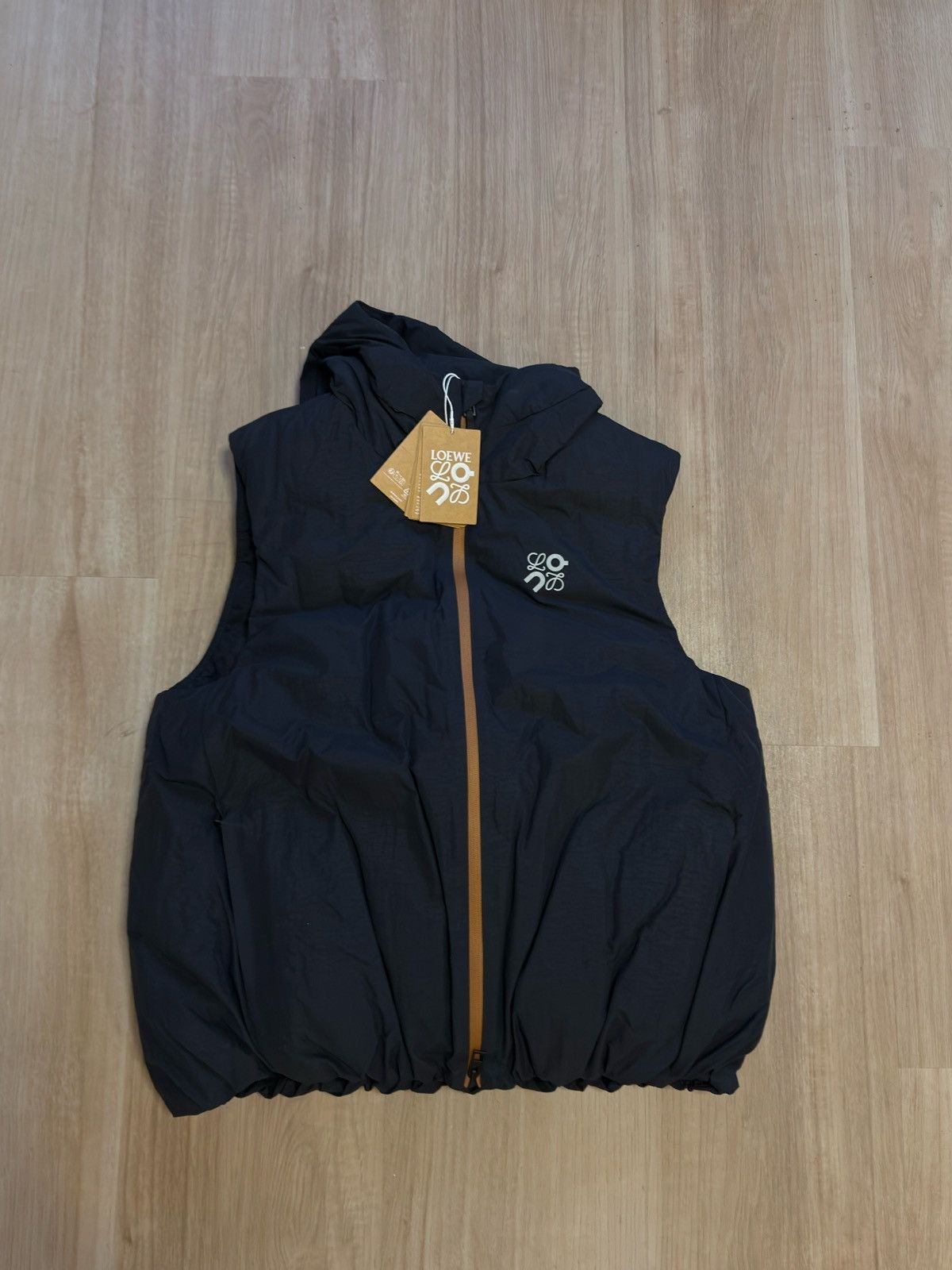 Loewe × On LOEWE X ON limited edition puffer vest Size US M / EU 48-50 / 2 - 1 Thumbnail