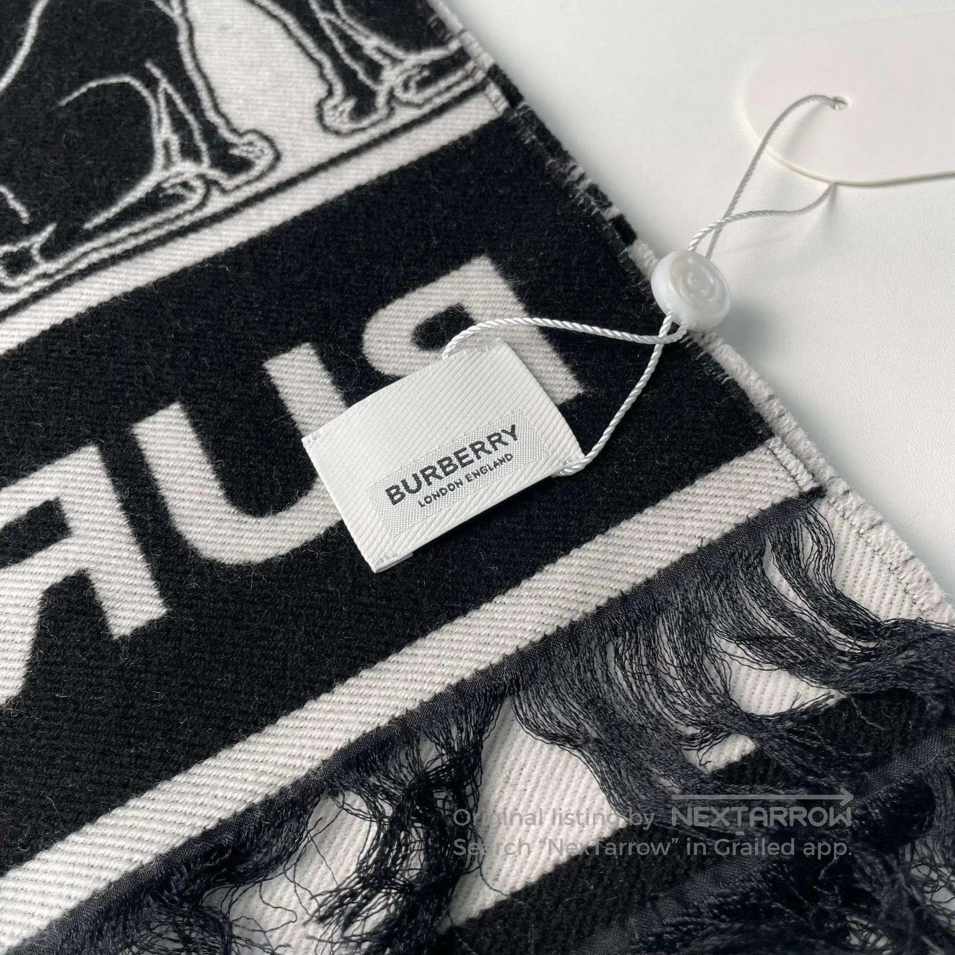 Burberry Burberry Limited Rabbit Fringed Scarf. Size ONE SIZE - 9 Thumbnail