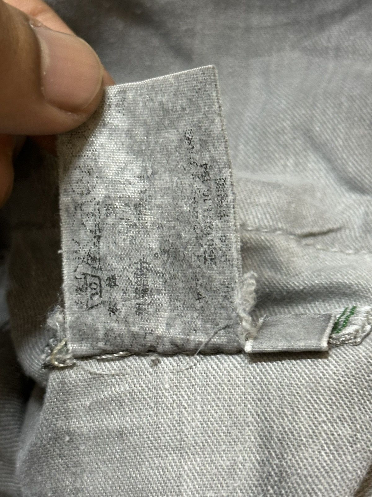 Other Vintage Crocodile Faded Wash Style Distressed Baggy Jeans Size US 30 / EU 46 - 10 Thumbnail