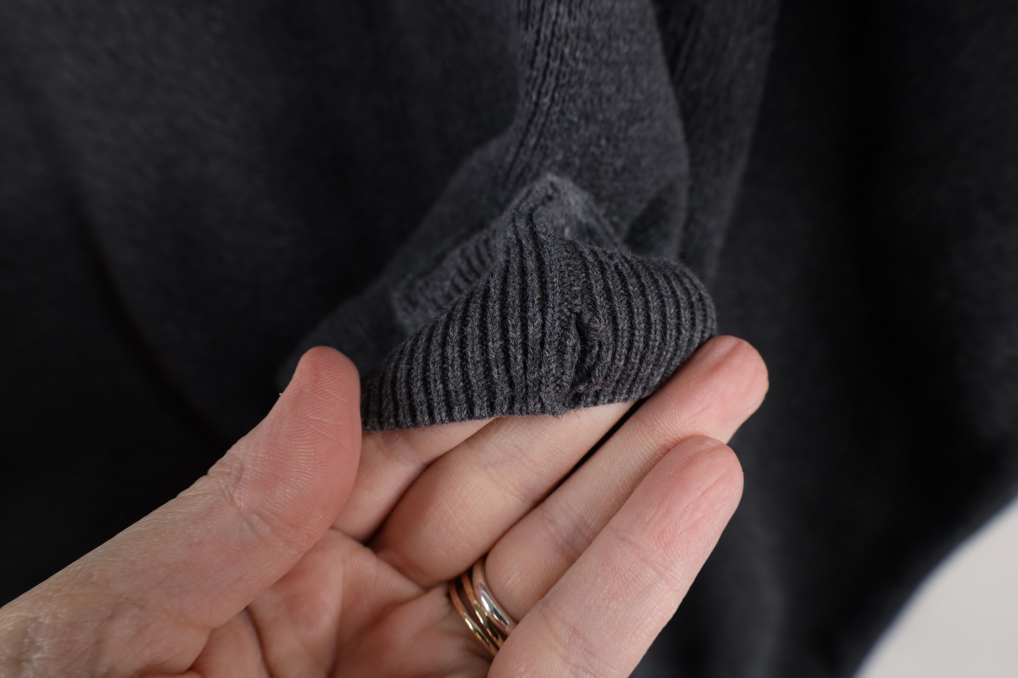 Vintage Vintage 90s Streetwear Distressed Cotton Knit Sweater Gray Size US L / EU 52-54 / 3 - 8 Thumbnail