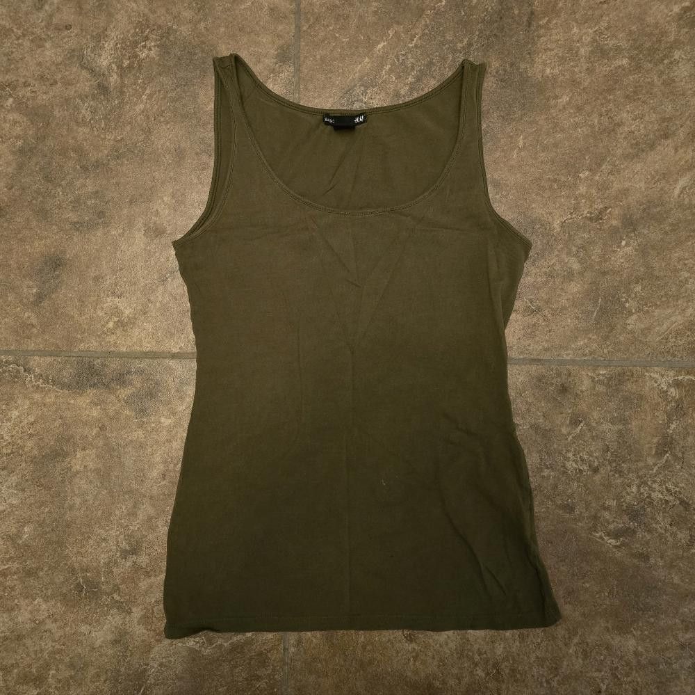 H&M Dark Olive H&M Basic Tank Size S / US 4 / IT 40 - 1 Thumbnail