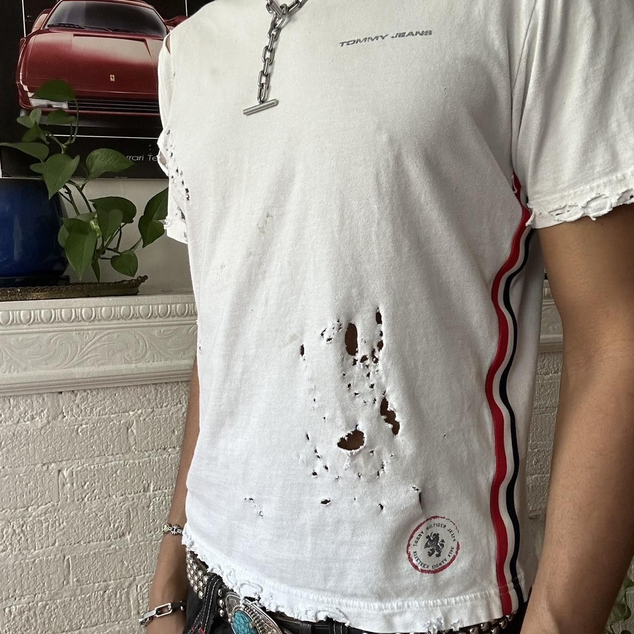 Tommy Hilfiger Vintage 90s White Ripped T-shirt - Large Size US L / EU 52-54 / 3 - 6 Thumbnail