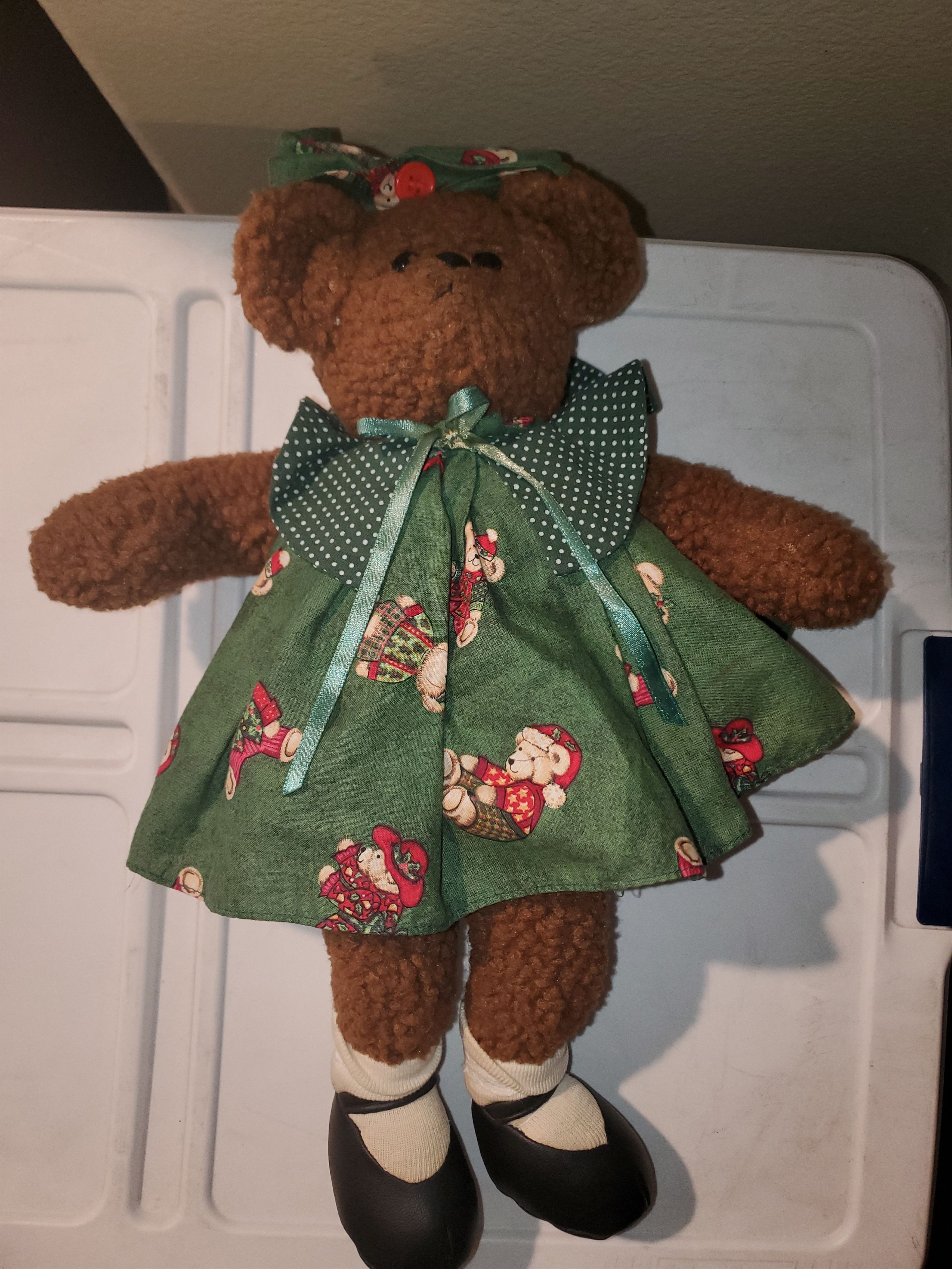 Vintage Vintage 1997 ANCO brand teddy bear w/ green dress + bow Size ONE SIZE - 4 Thumbnail