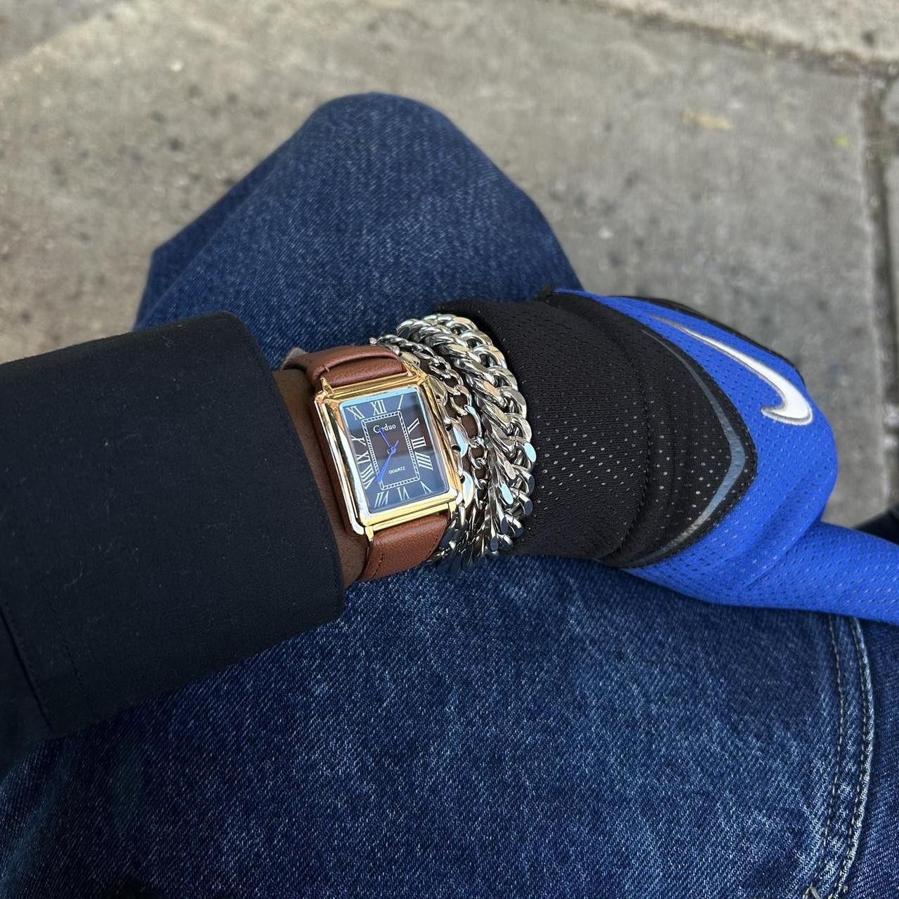 Japanese Brand × Vintage Vintage 2000s Style Rectangular Black Quartz Face Watch Size ONE SIZE - 4 Thumbnail