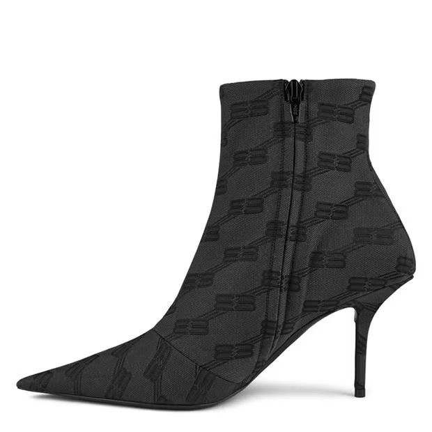 Balenciaga o1g2r1mq0924 Knife Jacquard Monogram Boots in Grey & Black Size US 7 / IT 37 - 2 Thumbnail